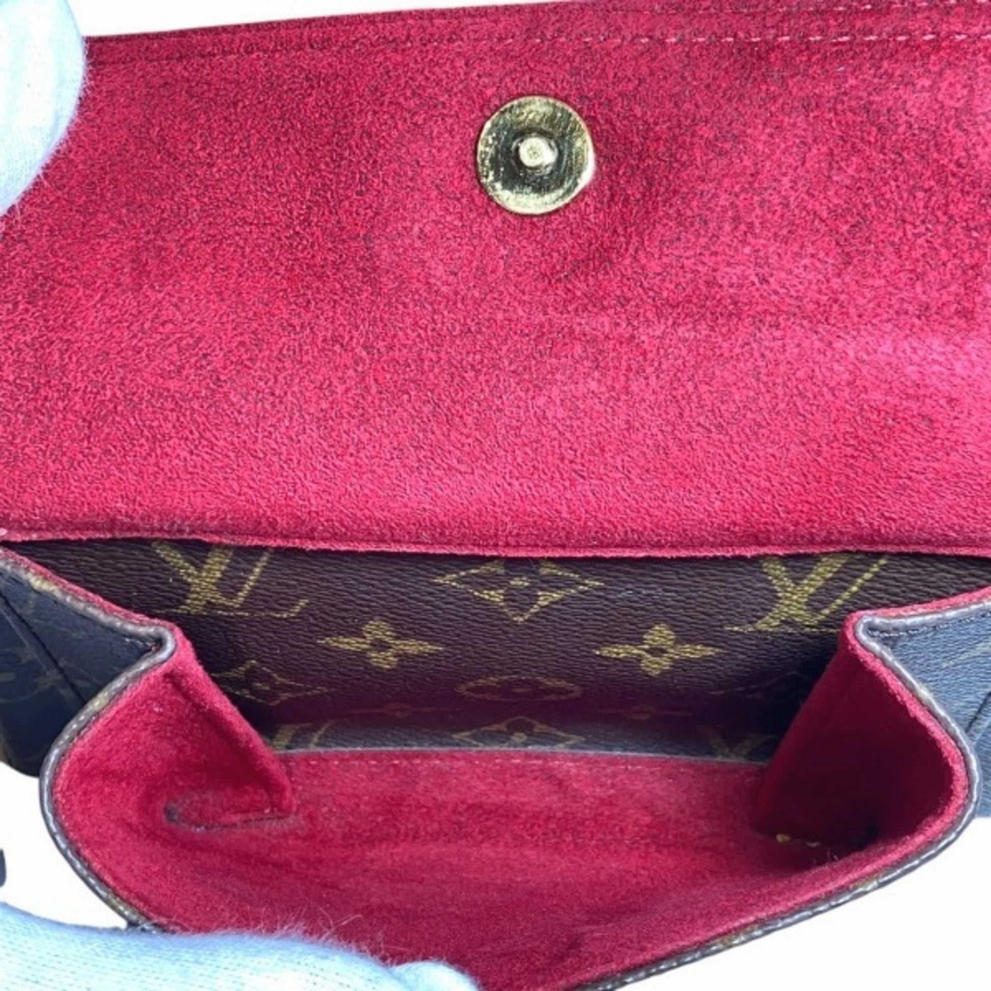 Louis Vuitton Viva Cité, Brown, Canvas, shoulder