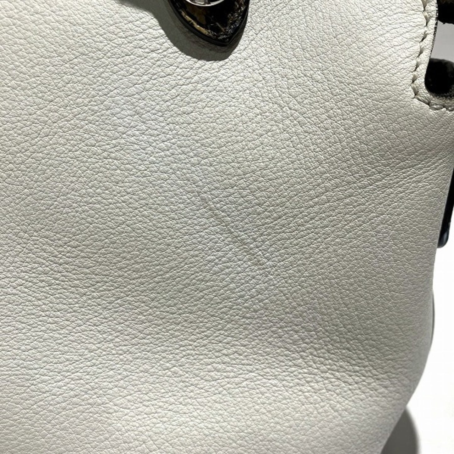 Fendi By The Way, White, Leather, handbag