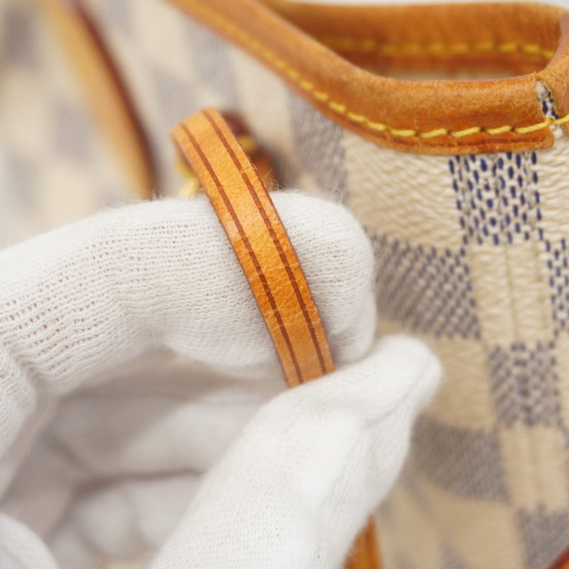 Louis Vuitton Neverfull PM, White, Canvas, tote