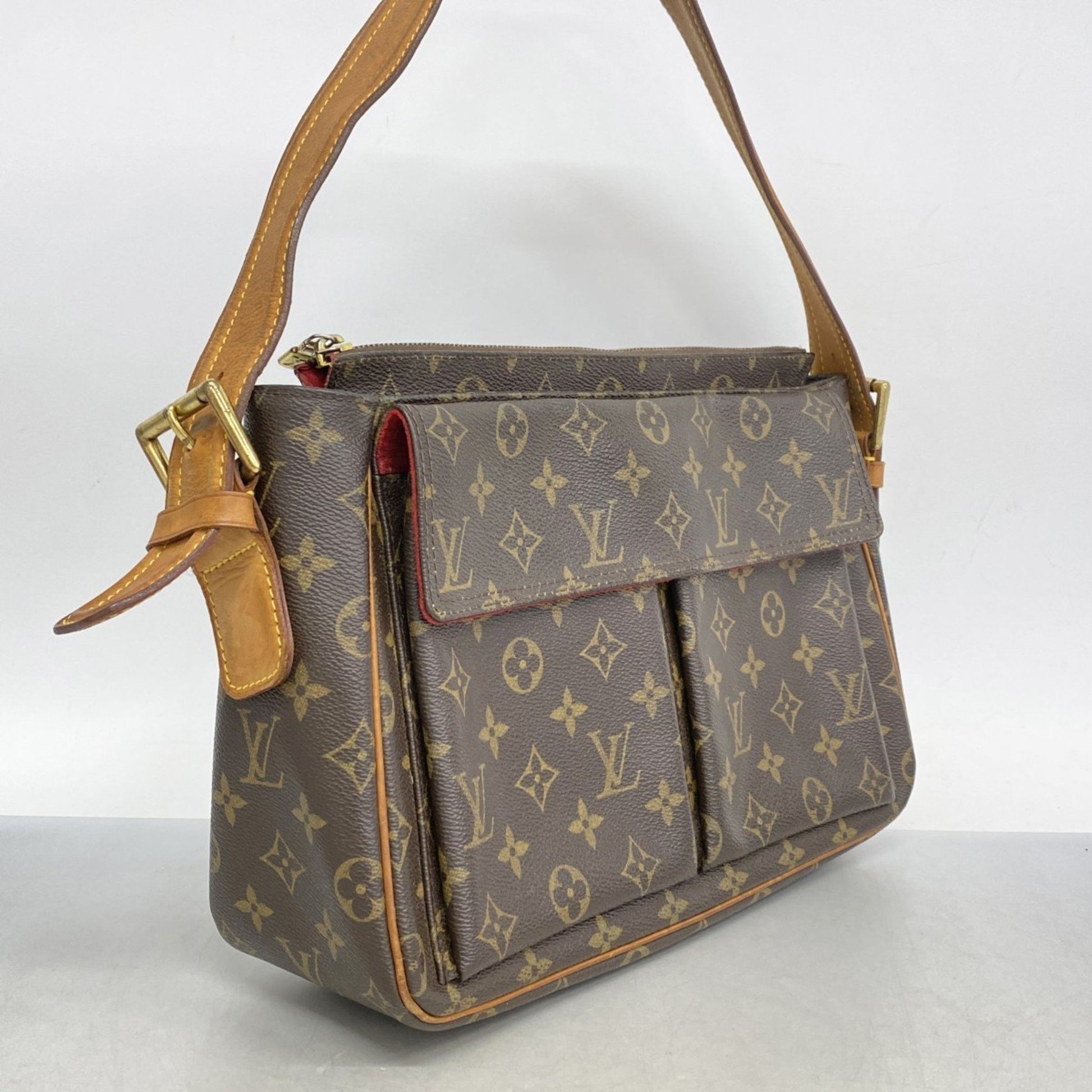 Louis Vuitton Viva Cité, Brown, Canvas, shoulder
