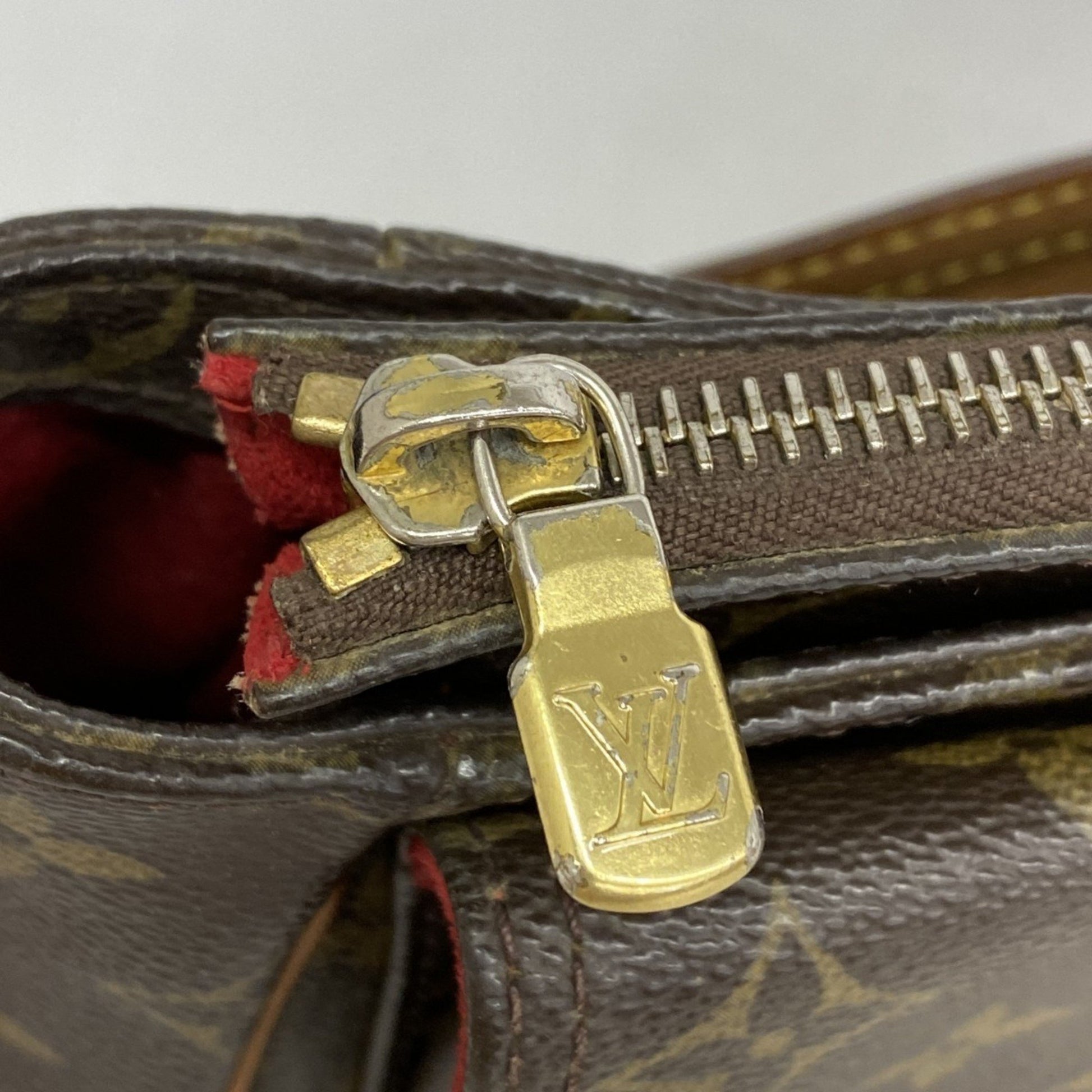 Louis Vuitton Viva Cité, Brown, Canvas, shoulder