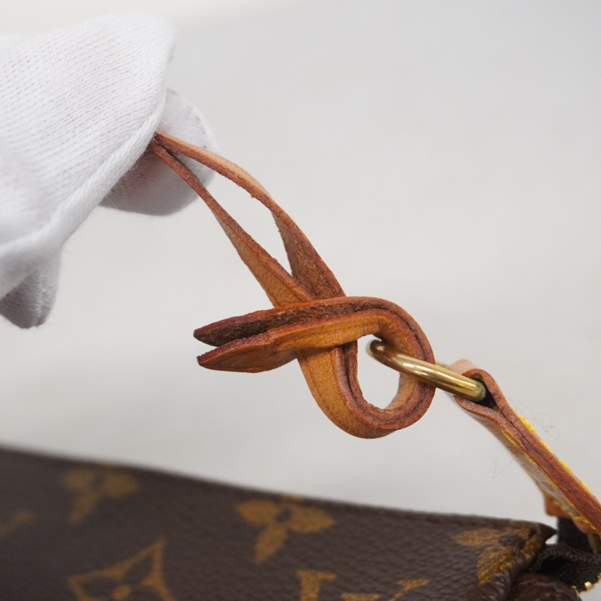 Louis Vuitton Pochette Accessoire, Brown, Canvas, clutch
