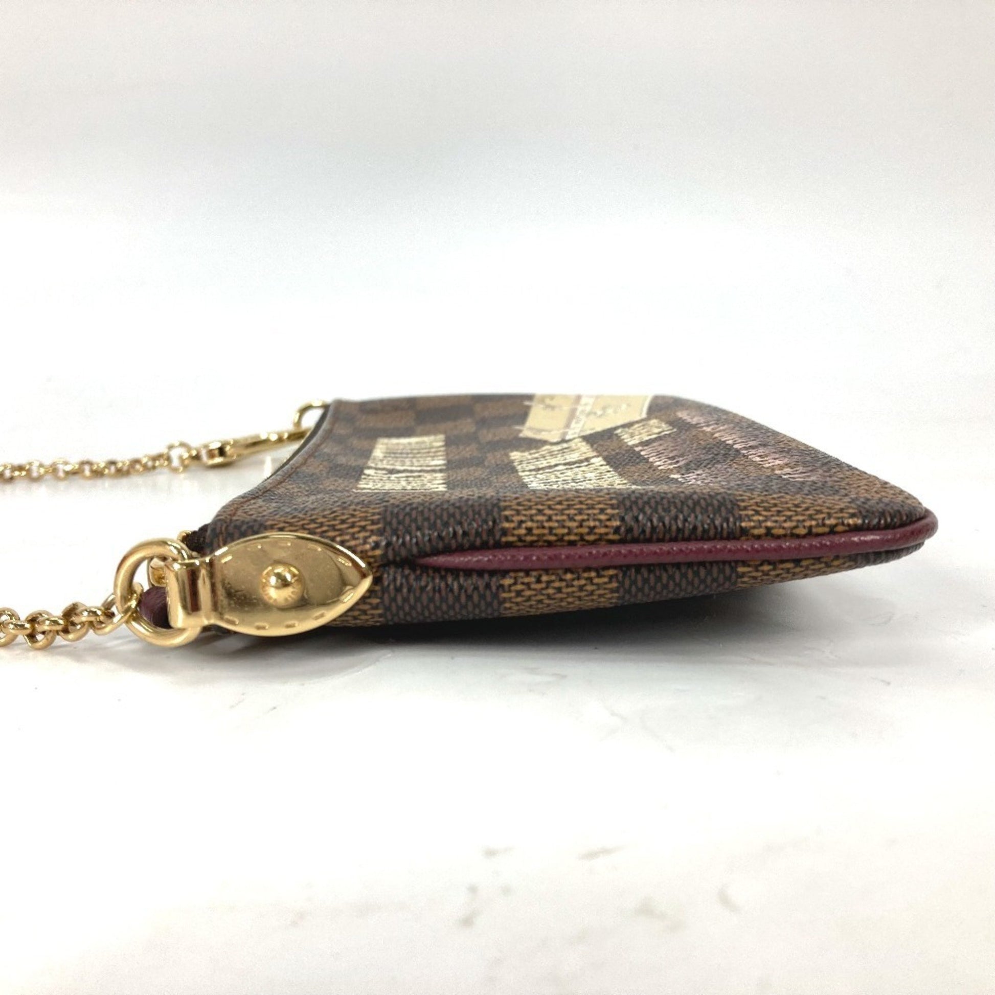 Louis Vuitton Milla, Brown, Canvas, clutch