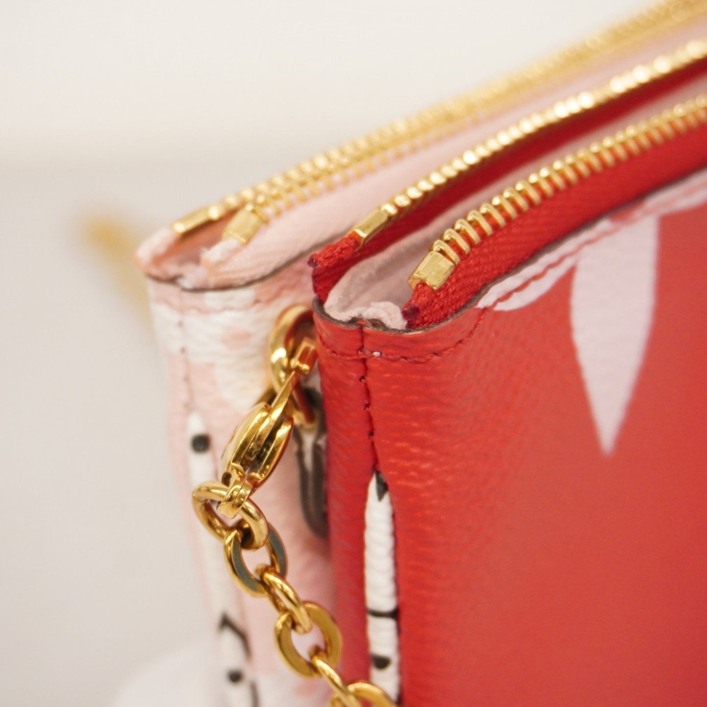 Louis Vuitton Double Zip, Red, Canvas, clutch