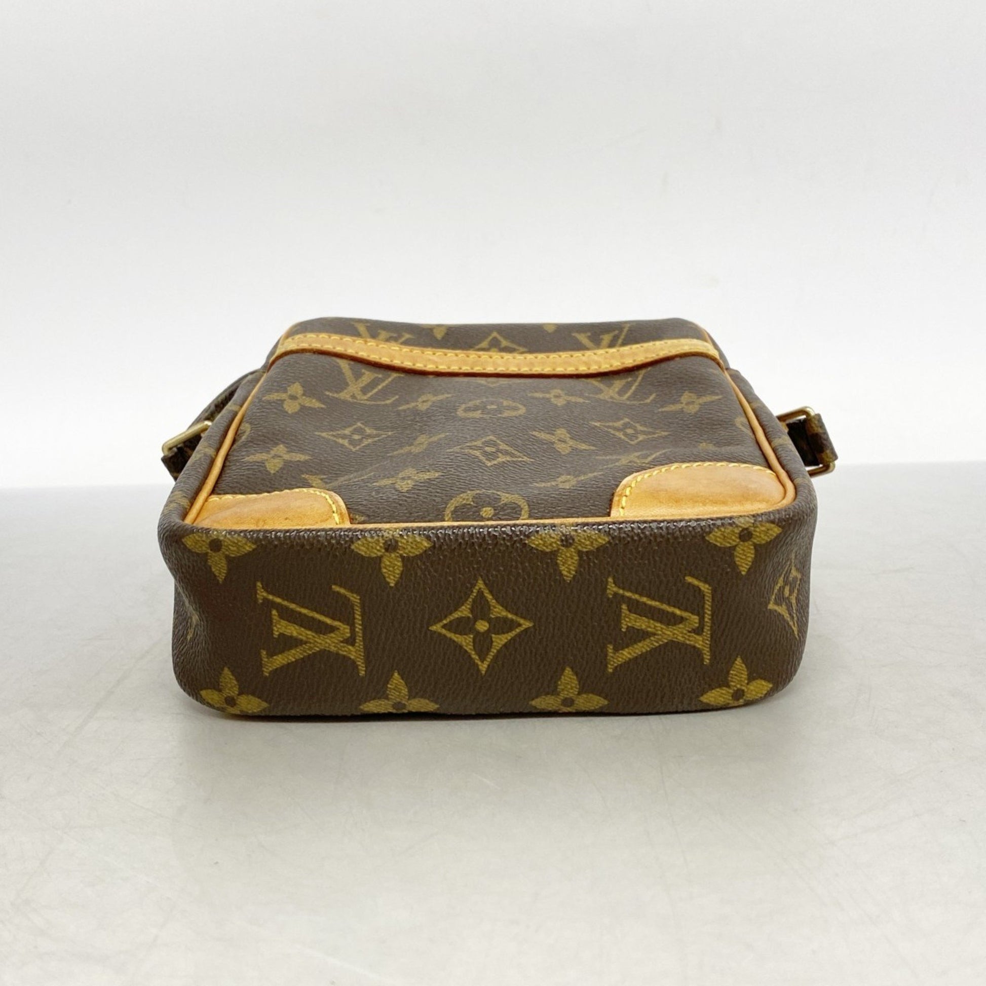 Louis Vuitton Danube, Brown, Canvas, shoulder