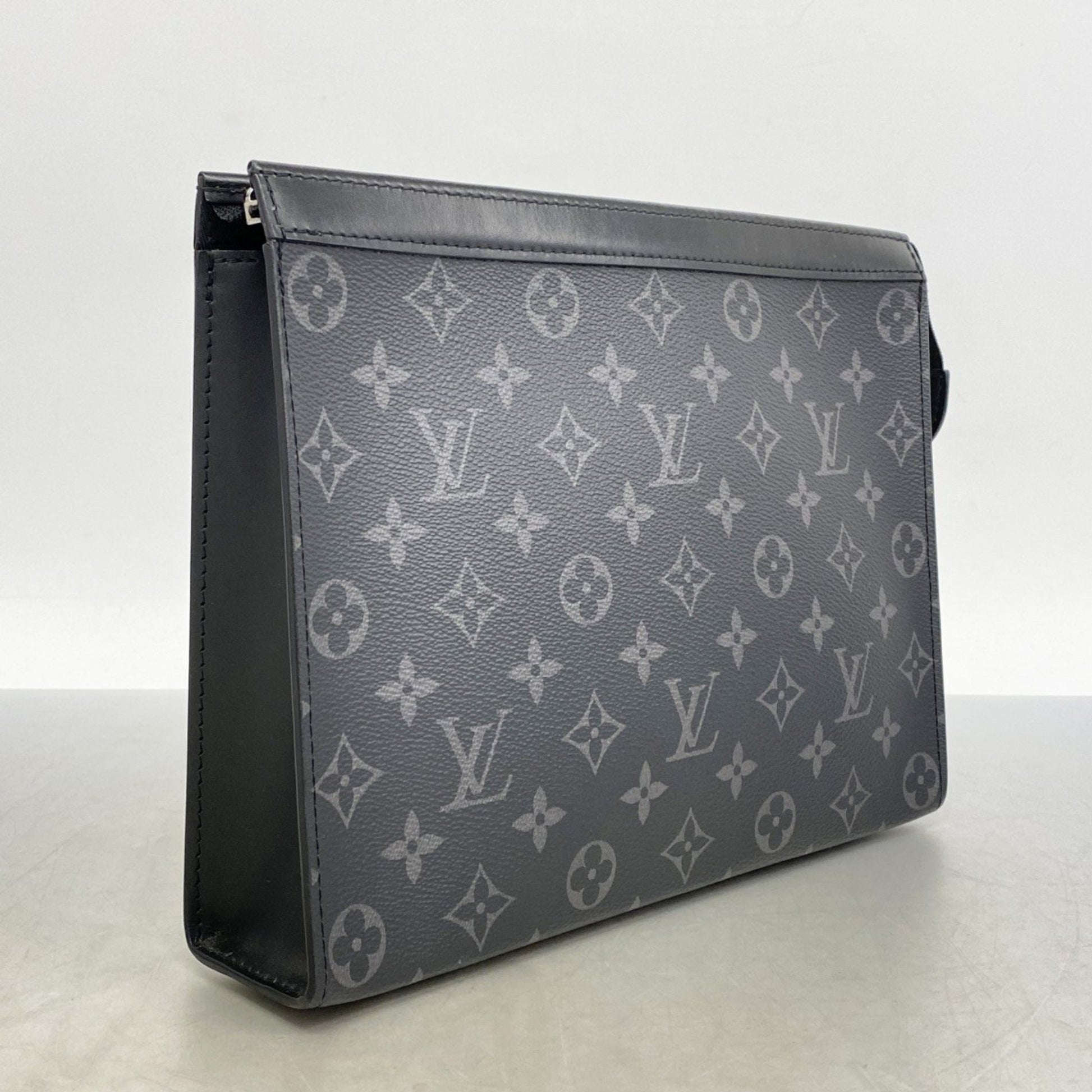 Louis Vuitton Pochette voyage, Black, Canvas, clutch