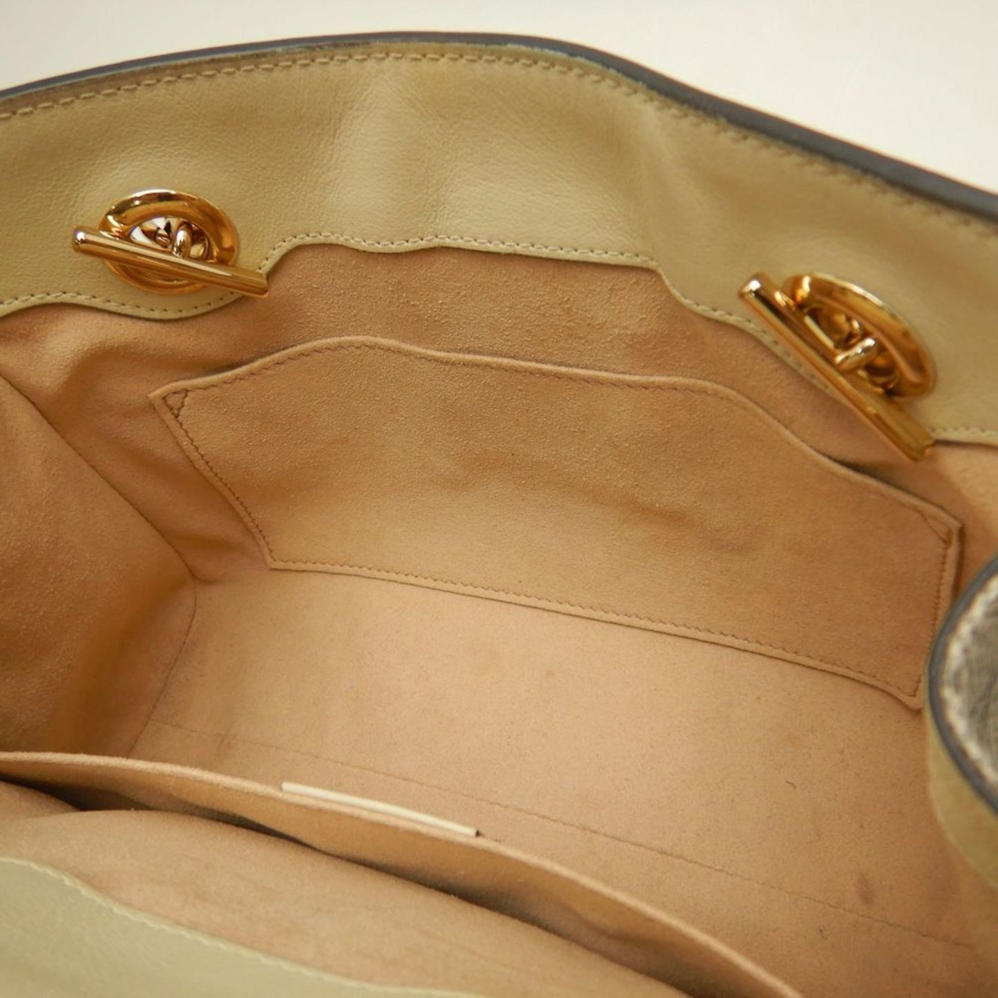 Gucci Padlock, Beige, Canvas, shoulder