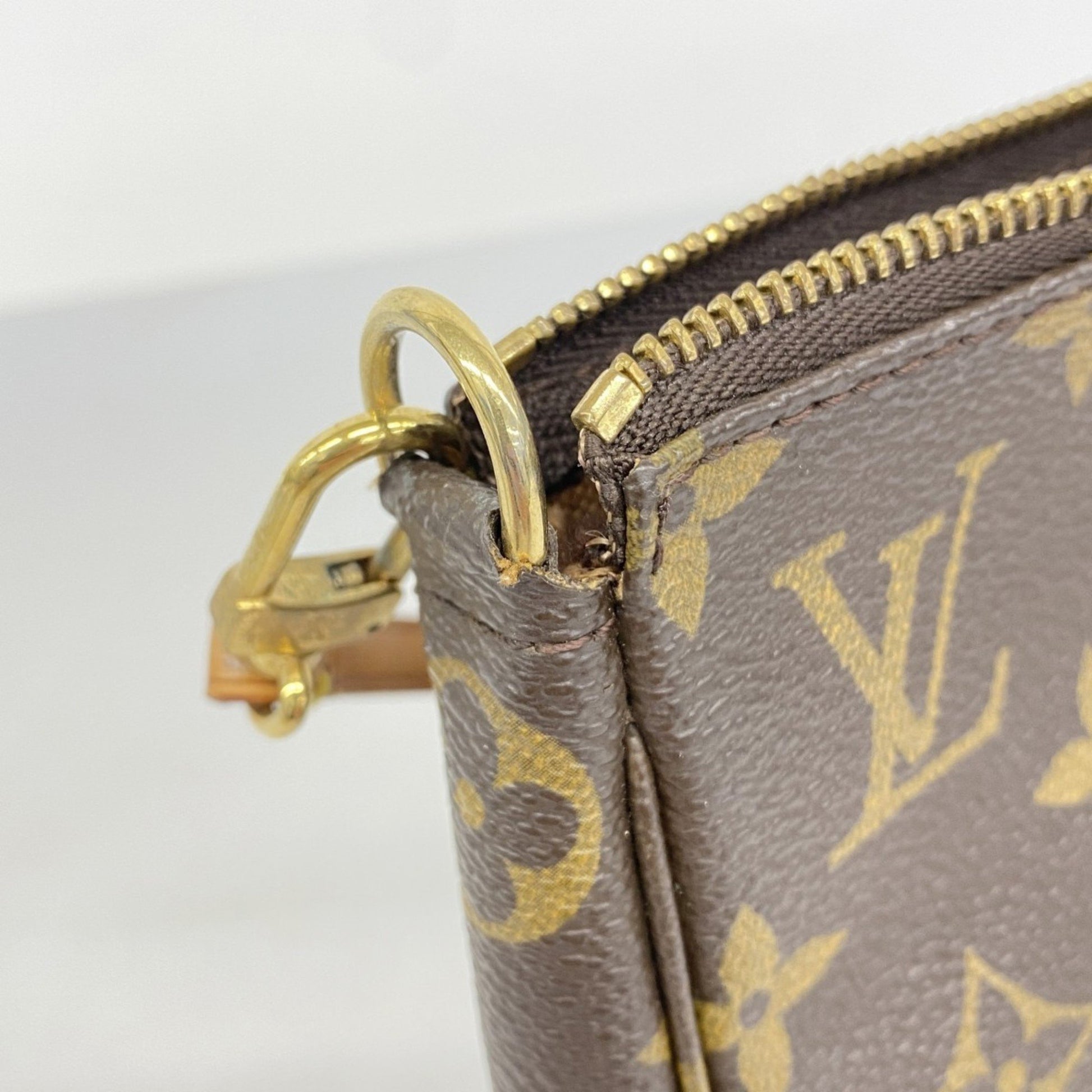 Louis Vuitton Pochette Accessoire, Brown, Canvas, clutch
