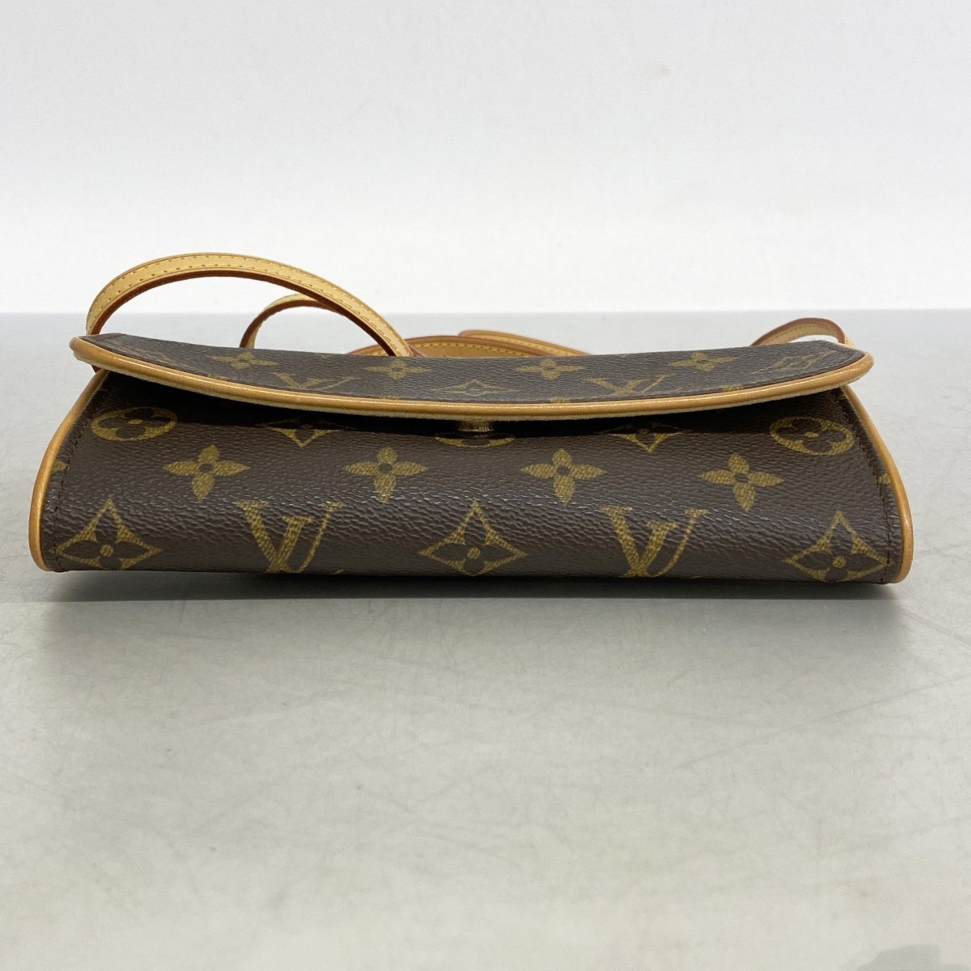 Louis Vuitton Pochette twin, Brown, Canvas, shoulder