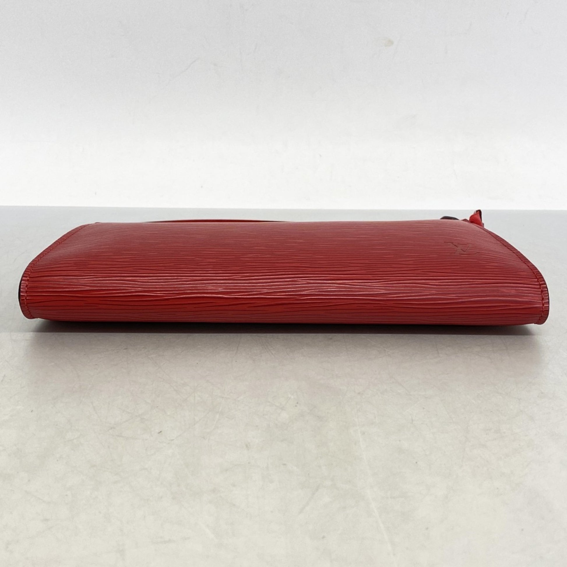 Louis Vuitton Pochette Accessoire, Red, Leather, clutch