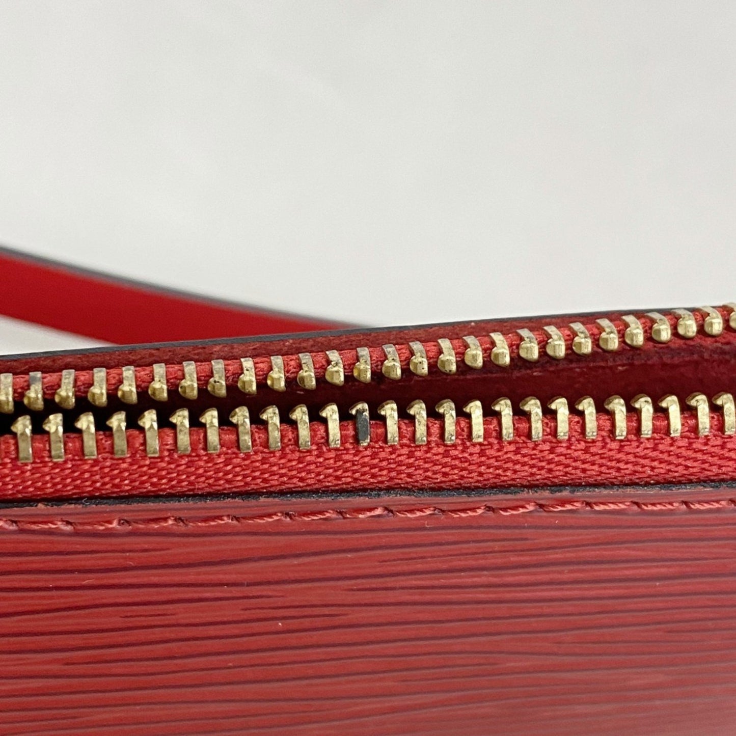 Louis Vuitton Pochette Accessoire, Red, Leather, clutch