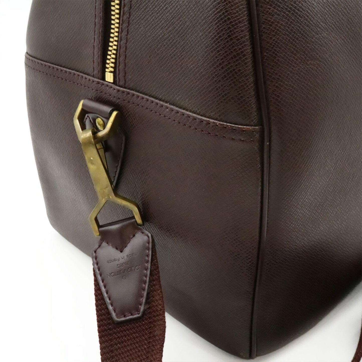 Louis Vuitton Kendall Handbag Taiga Leather, BROWN, LEATHER, Travel bag