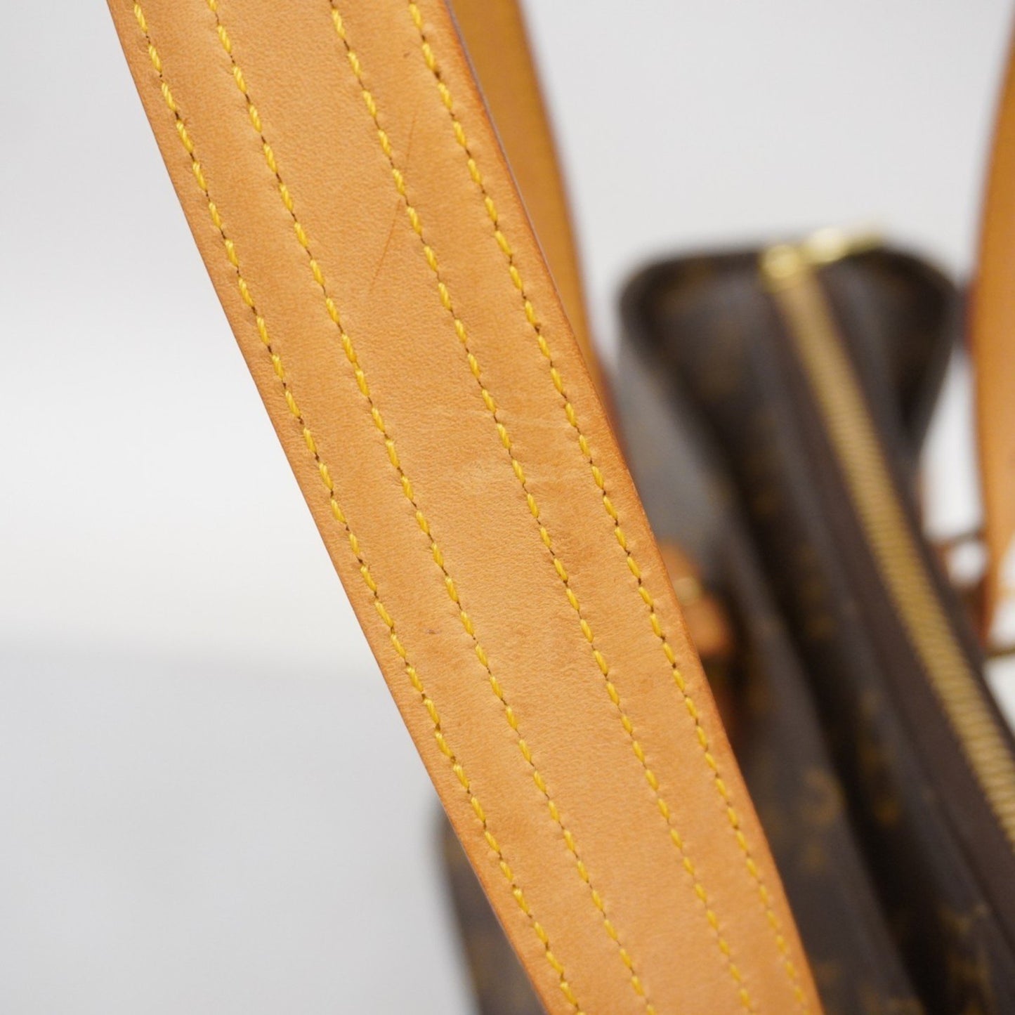 Louis Vuitton Multipli Cité, Brown, Canvas, shoulder