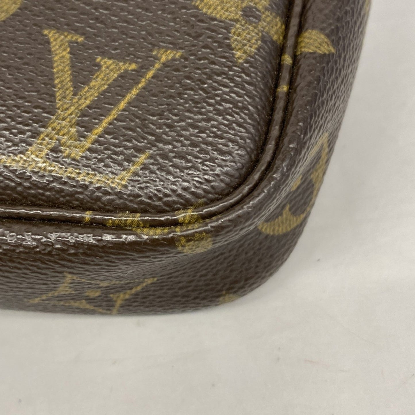 Louis Vuitton Pochette Accessoire, Brown, Canvas, clutch