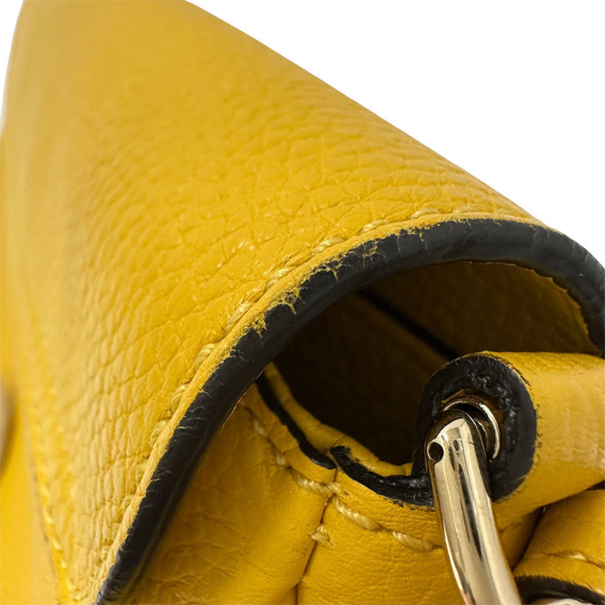 Gucci Interlocking G, Yellow, Leather, shoulder