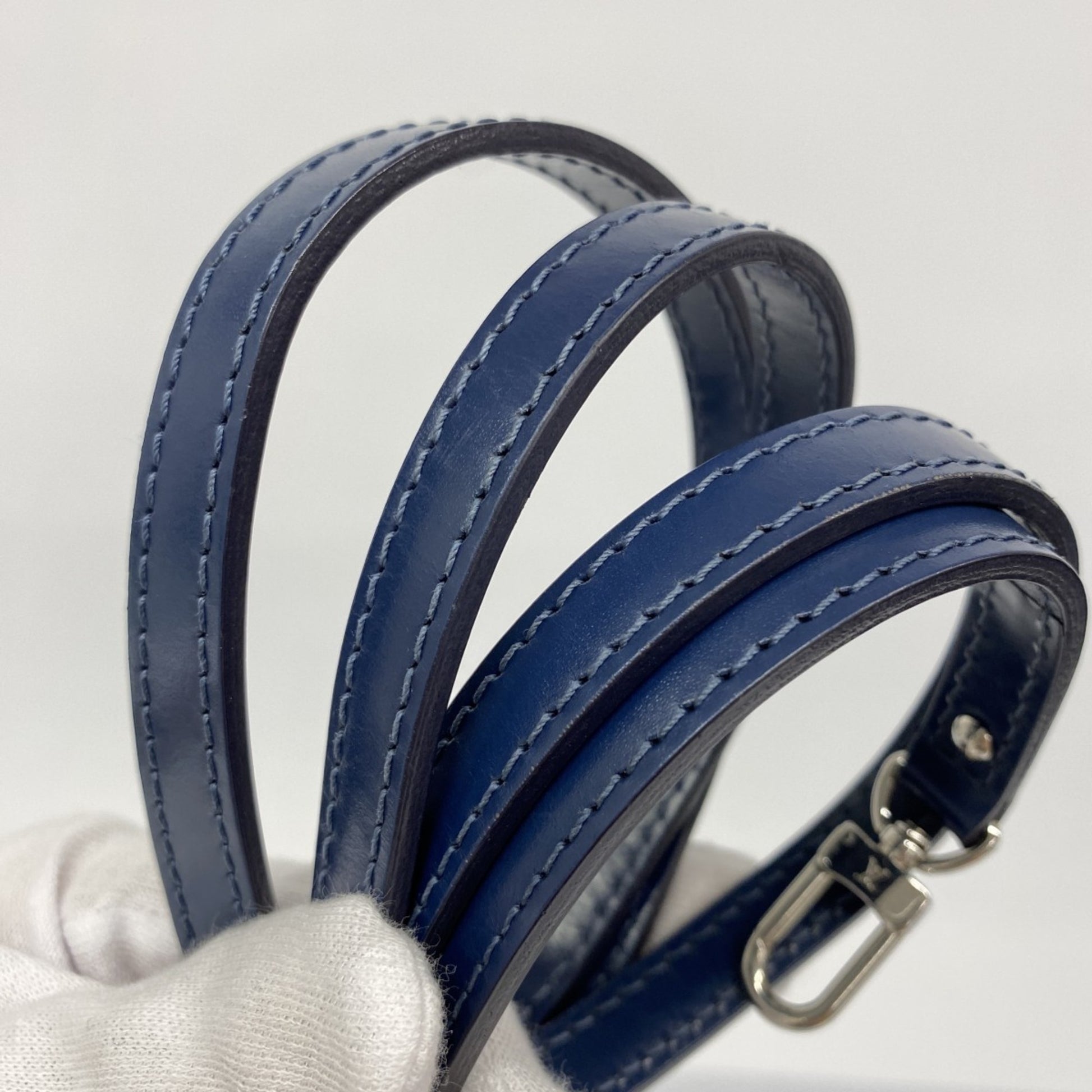 Louis Vuitton Alma BB, Blue, Leather, handbag