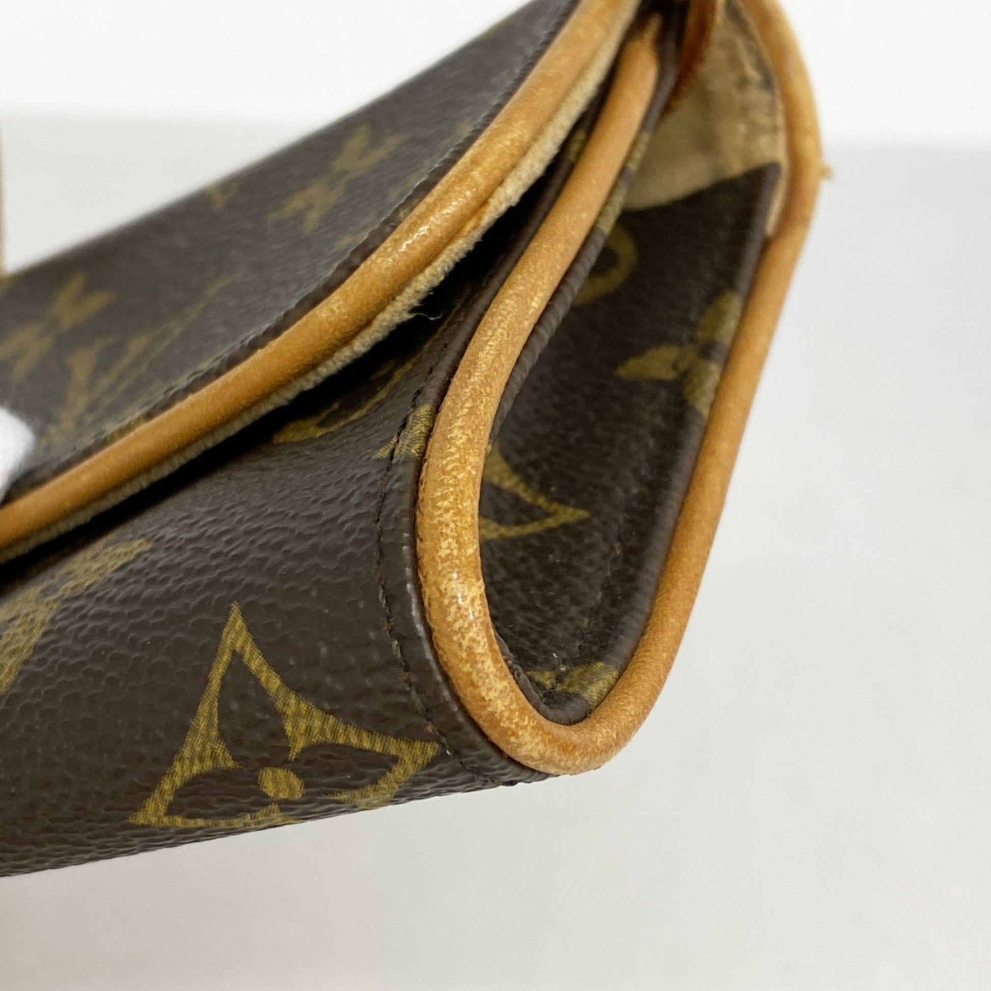 Louis Vuitton Twin, Brown, Canvas, clutch