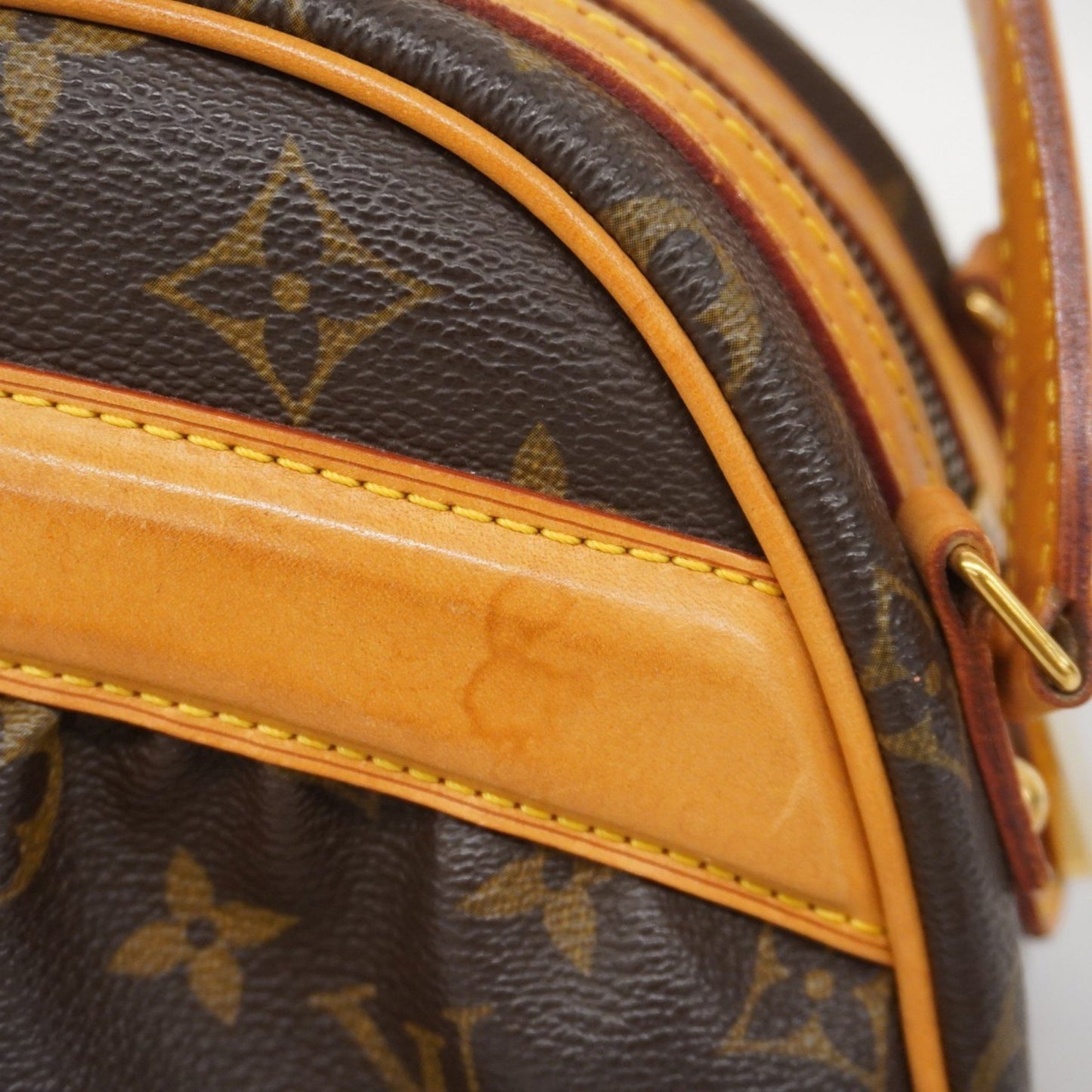 Louis Vuitton Clara, Brown, Canvas, handbag