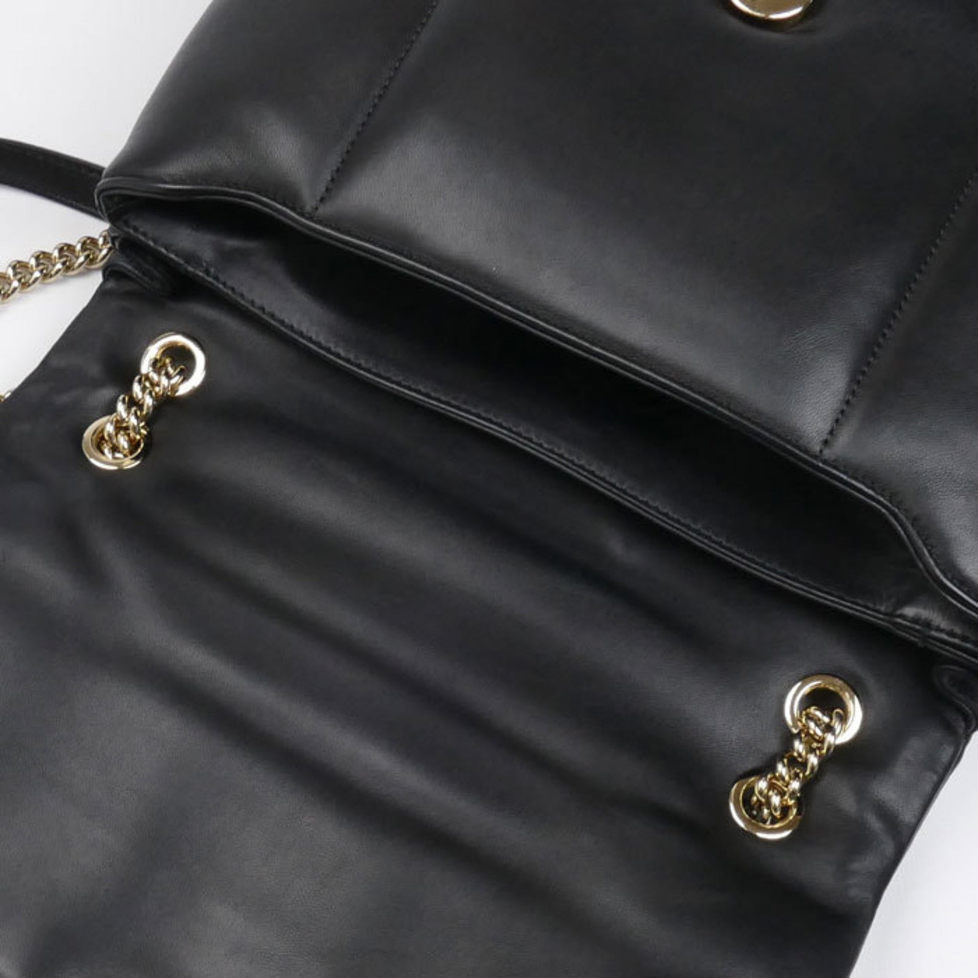 Salvatore Ferragamo Vara, Black, Leather, shoulder