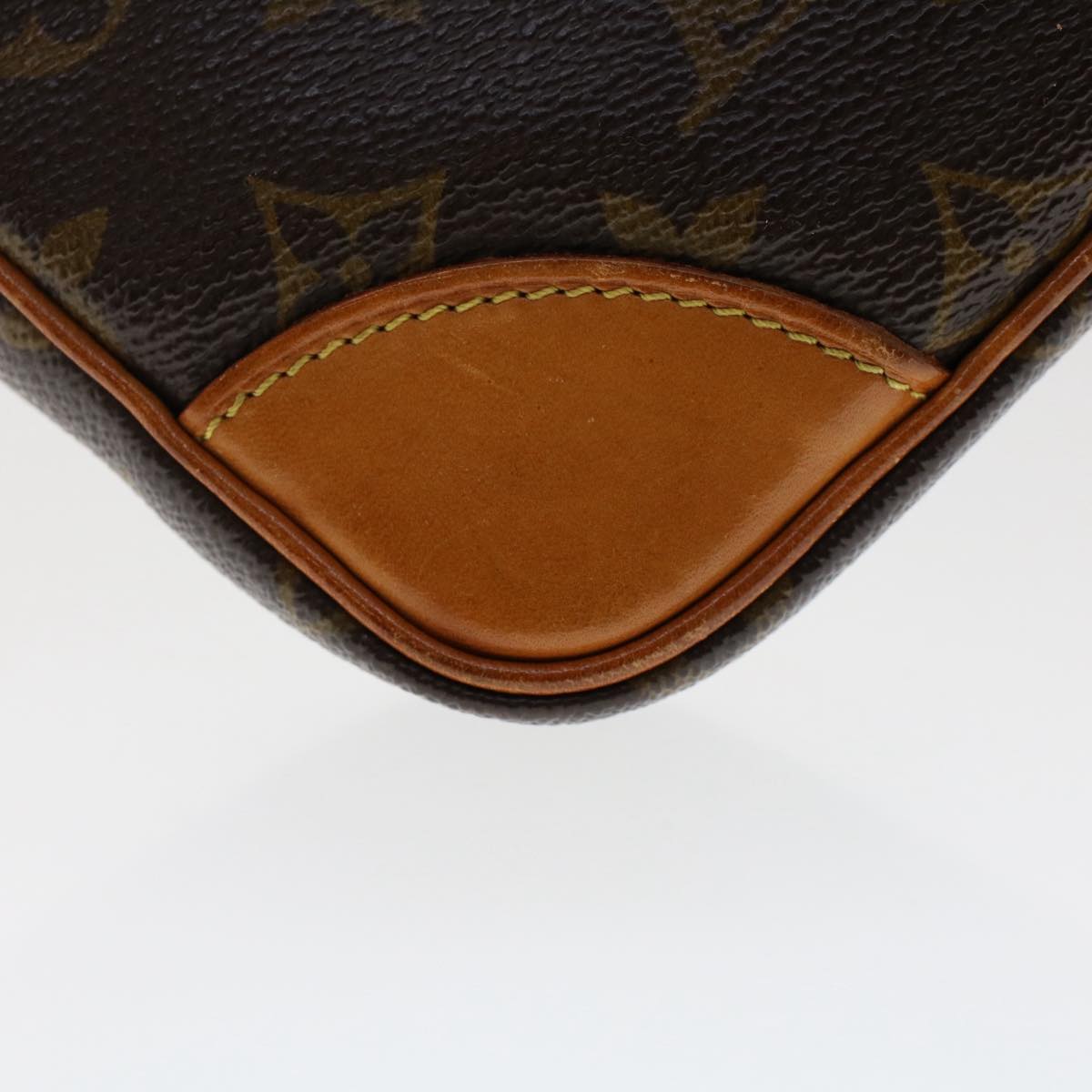 Louis Vuitton Compiegne 28, Brown, Canvas, clutch