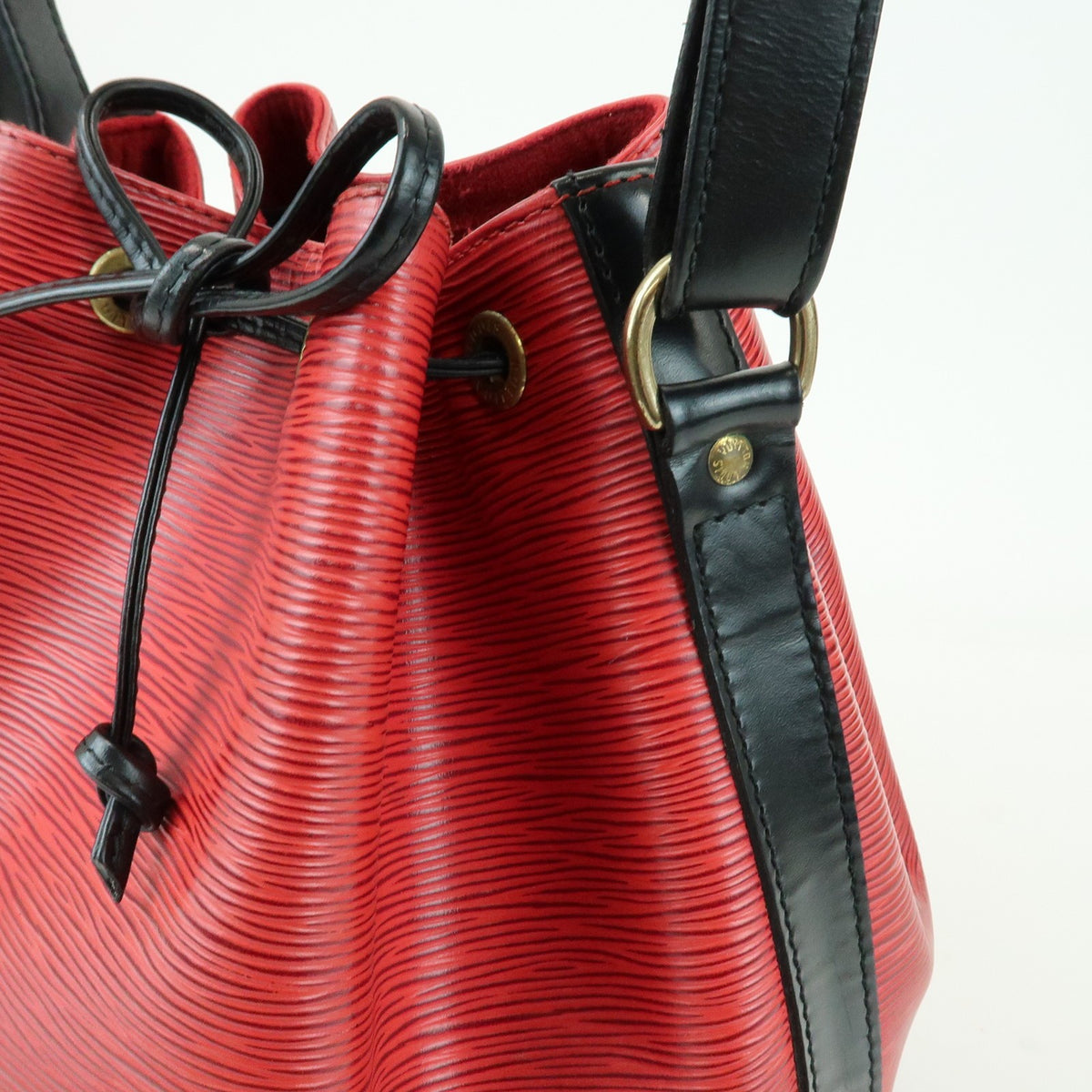 Louis Vuitton Bicolor Petit Noe Epi Leather, Red, Leather, Handbag