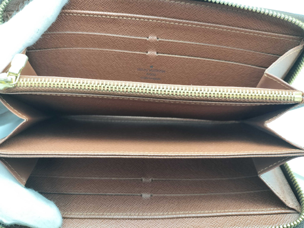 Louis Vuitton Zippy Monogram Canvas, Brown, Canvas, Wallet