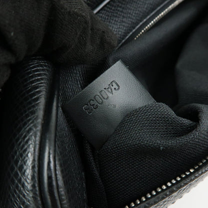 Louis Vuitton Kaluga Pochette Clutch Taiga Leather, Black, Leather, Clutch