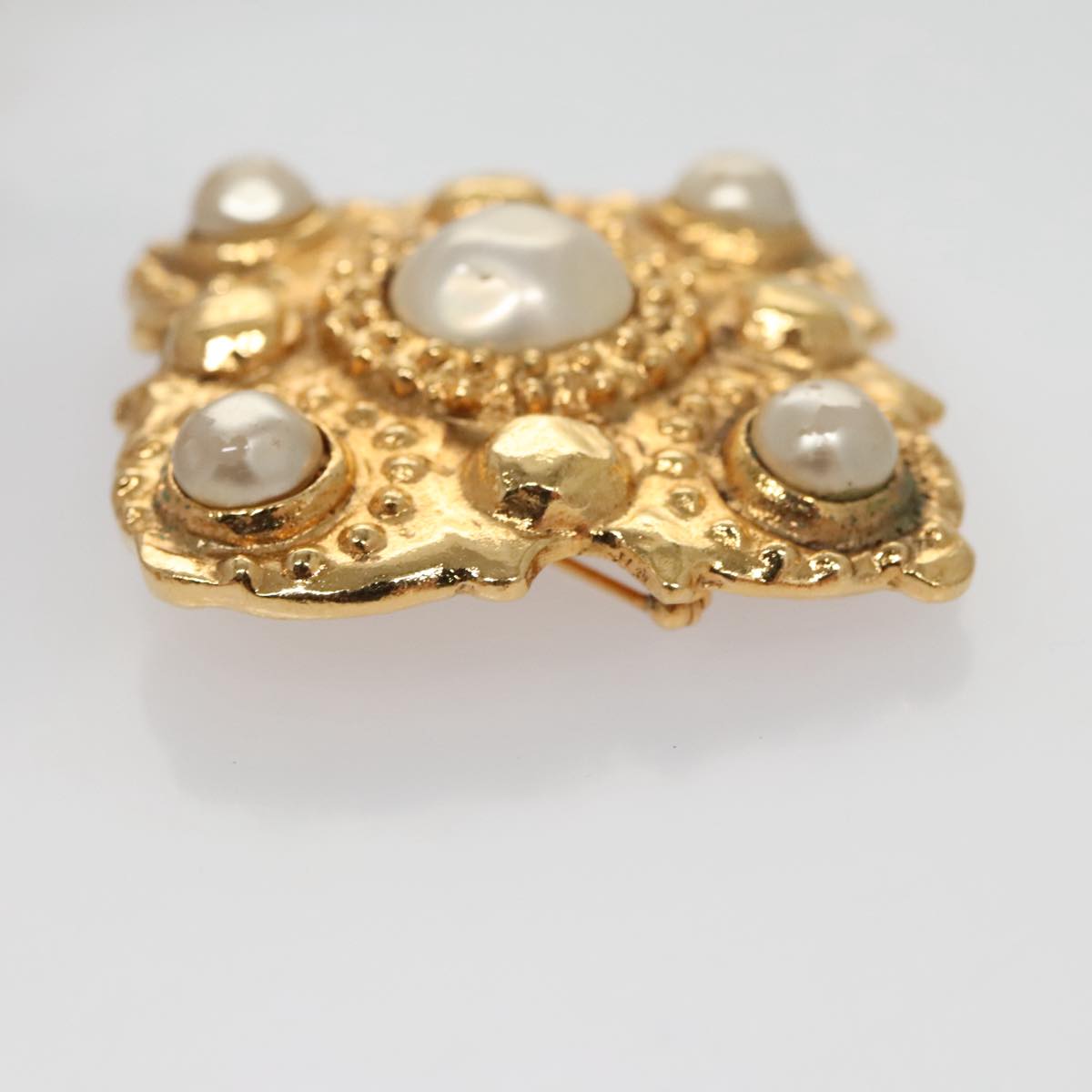 Chanel, Gold, Gold Plated, brooch