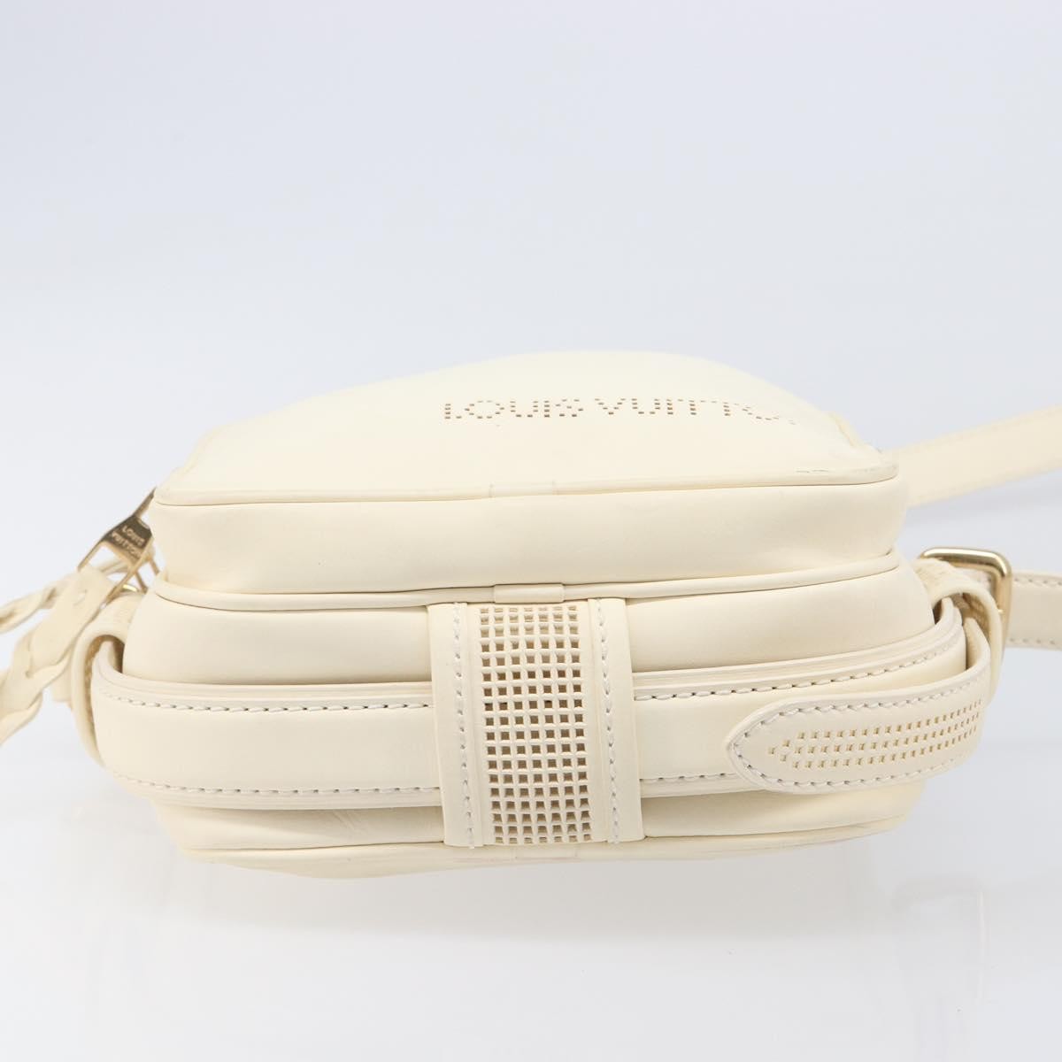 Louis Vuitton Bequia Trotter Messenger Nomade Leather, White, Leather, Shoulder Bag