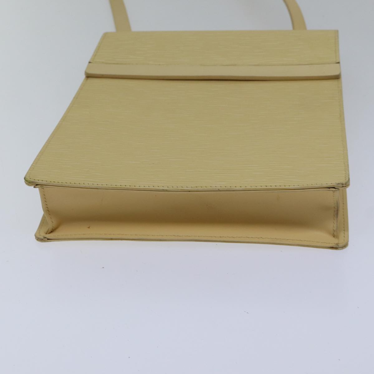 Louis Vuitton Ramatuelle, Beige, Leather, shoulder