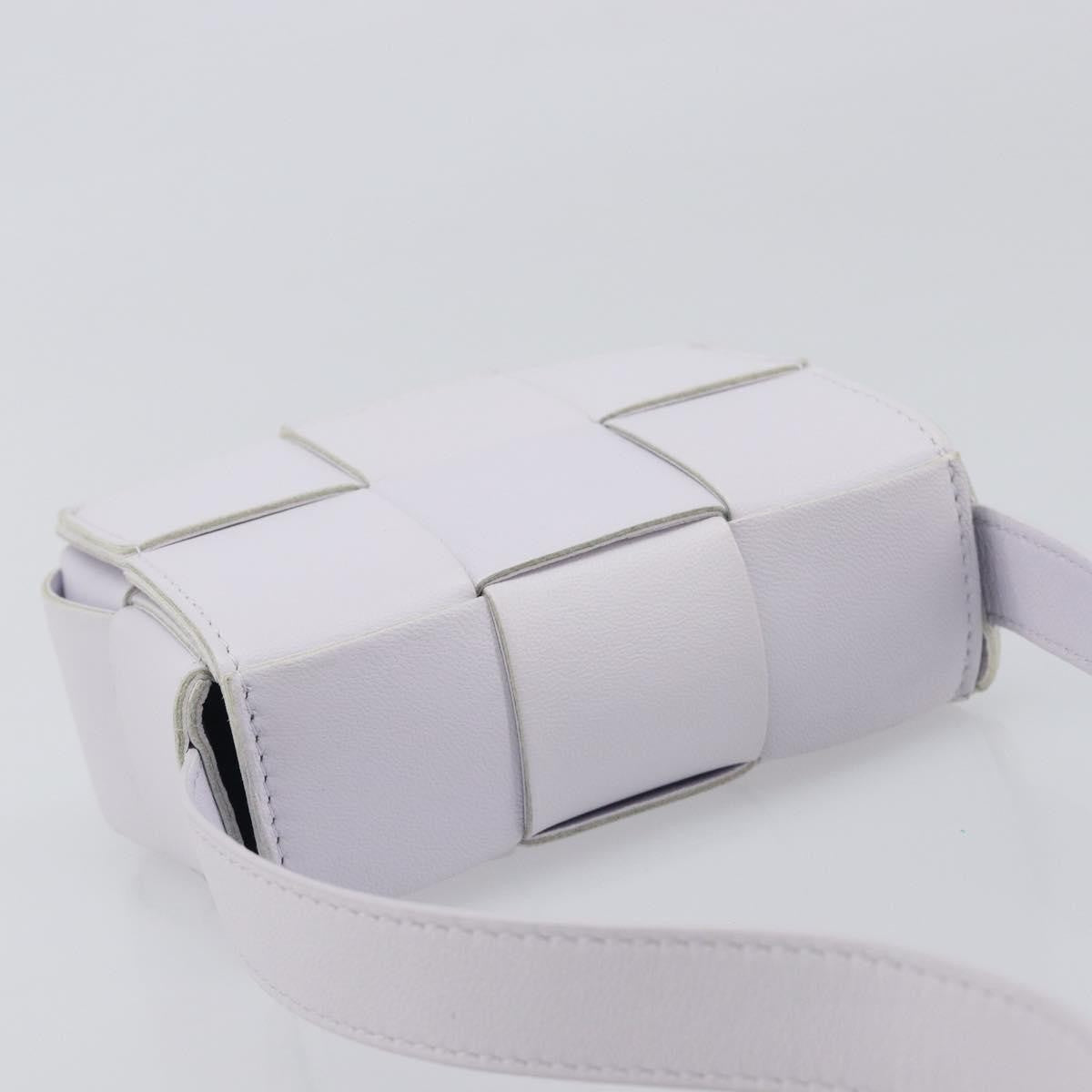 Bottega Veneta Cassette Maxi Intrecciato Leather, White, Leather, Clutch