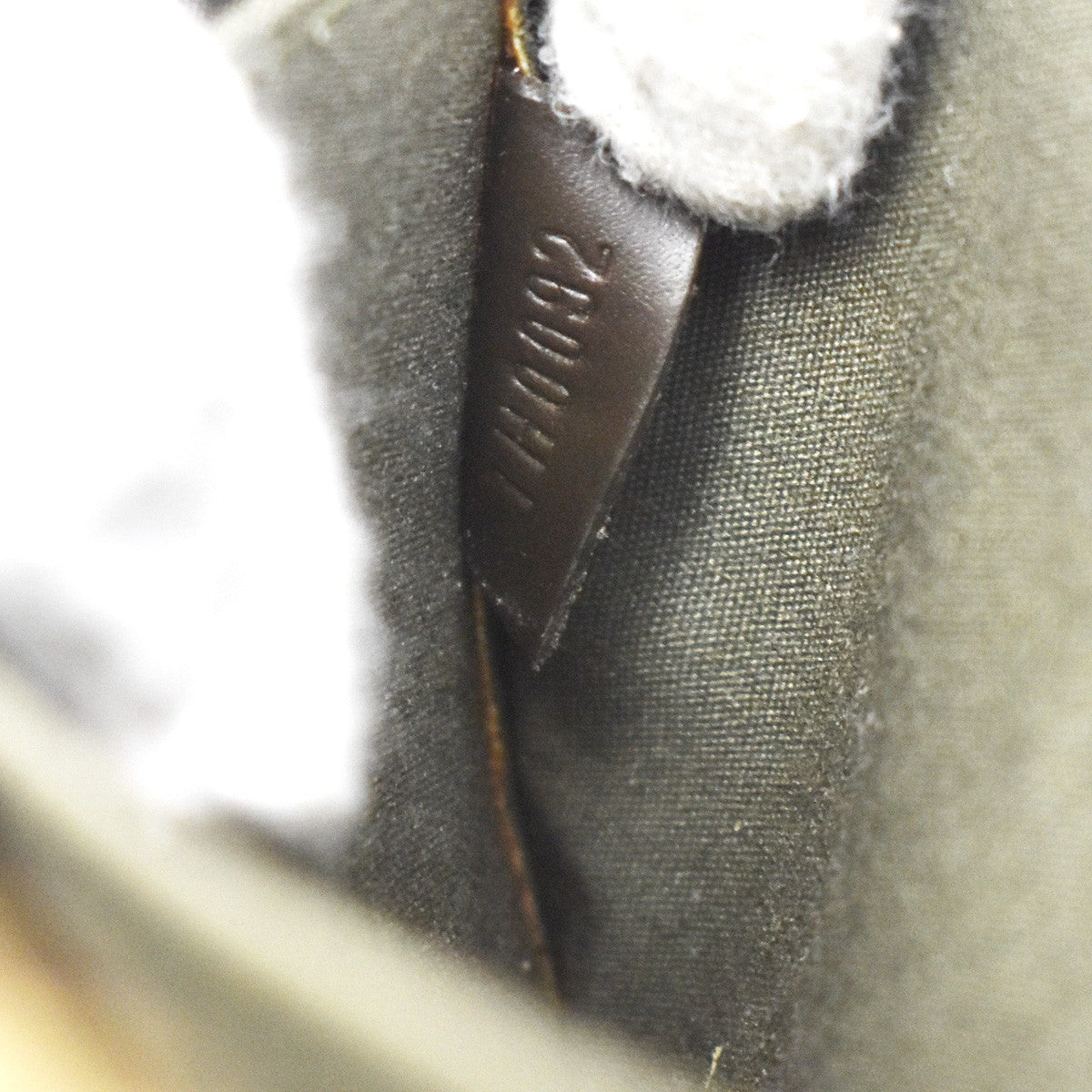 Louis Vuitton Juliette Mini Lin, Khaki, Canvas, Crossbody Bag
