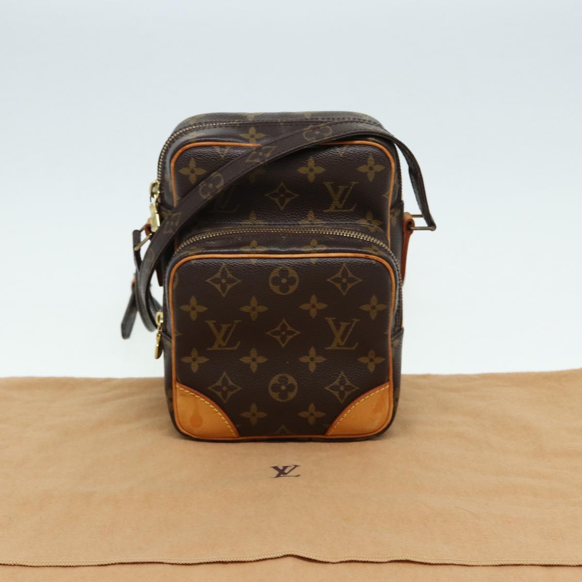 Louis Vuitton Amazon, Brown, Canvas, shoulder