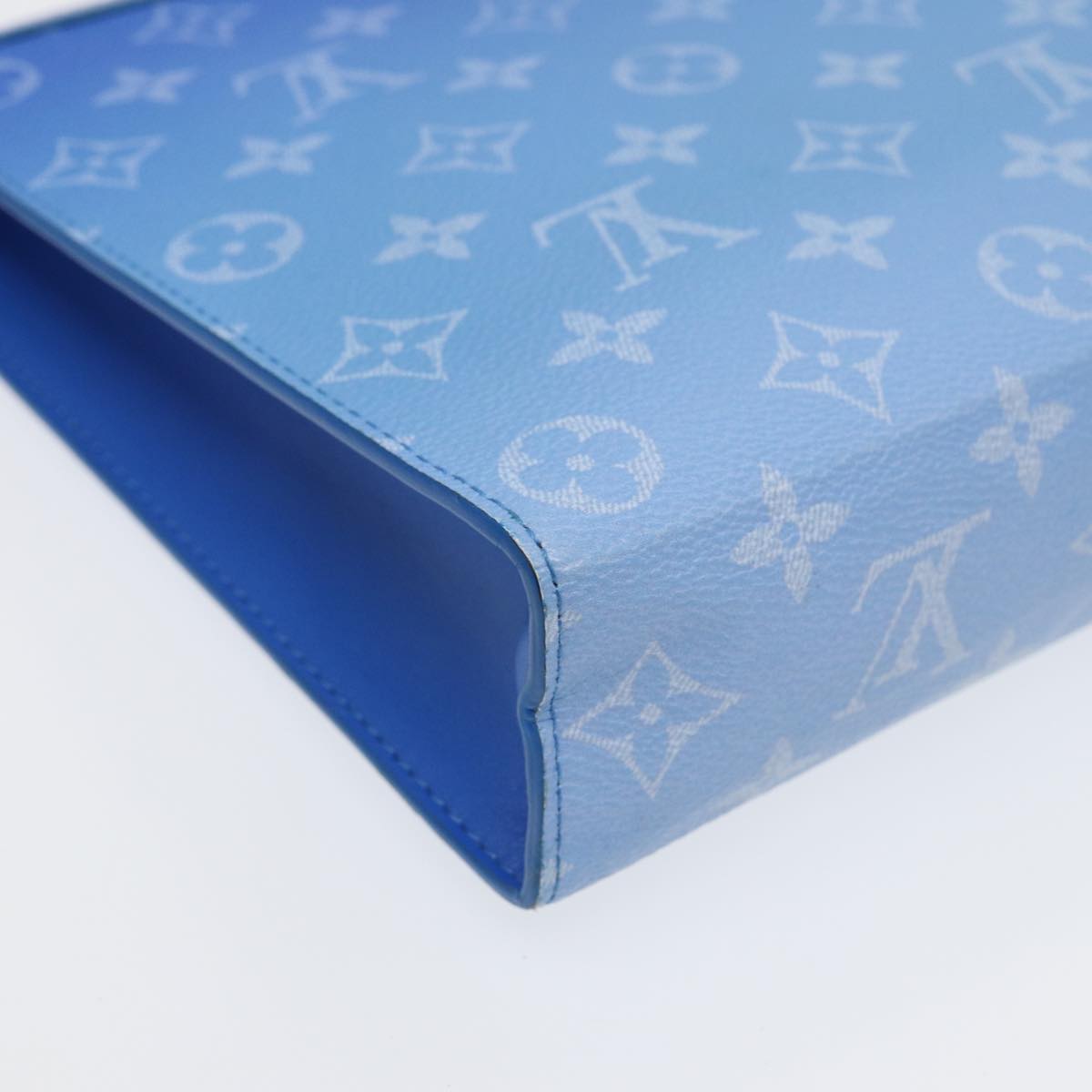 Louis Vuitton Pochette voyage, Blue, Canvas, clutch