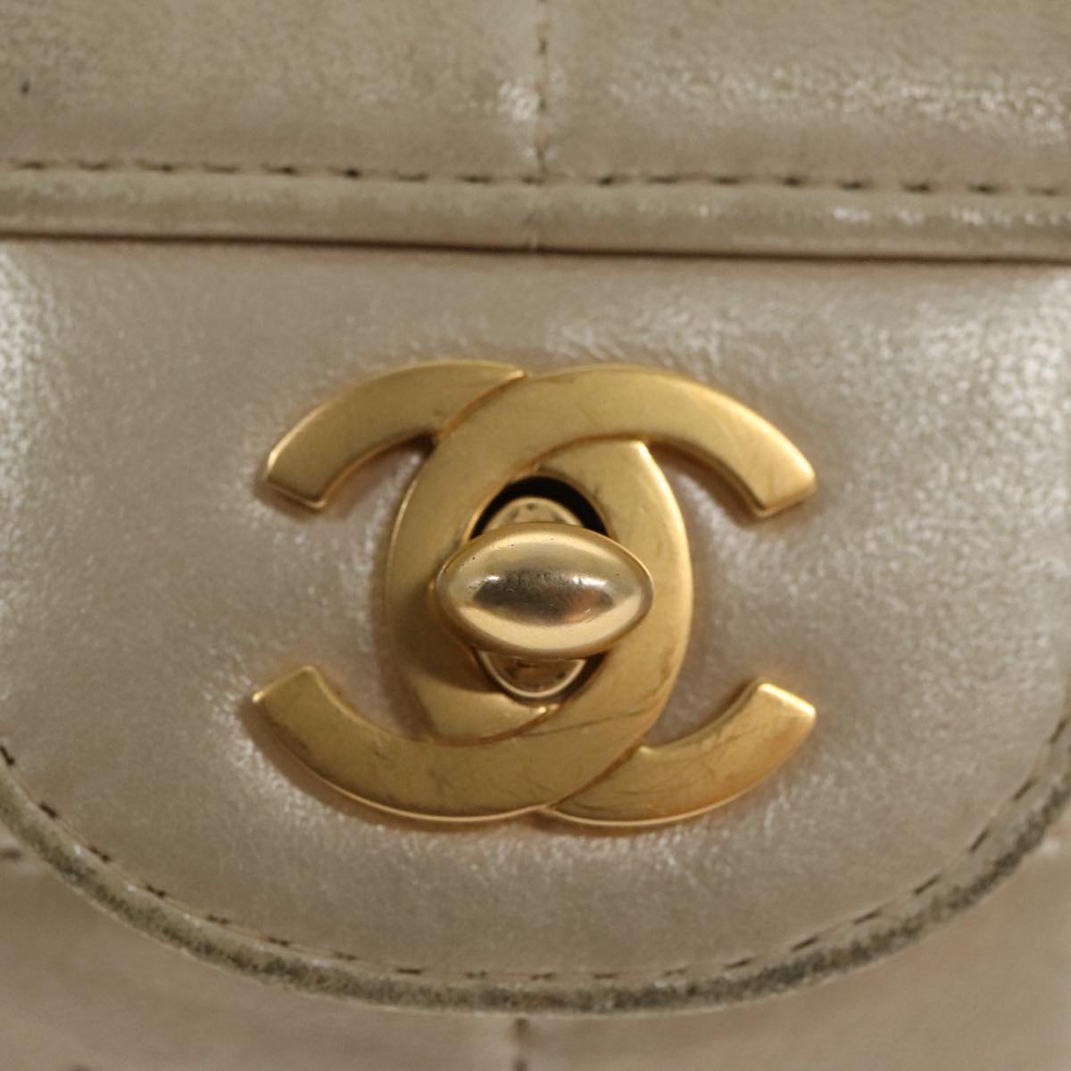 Chanel Chocolate bar, Beige, Leather, shoulder