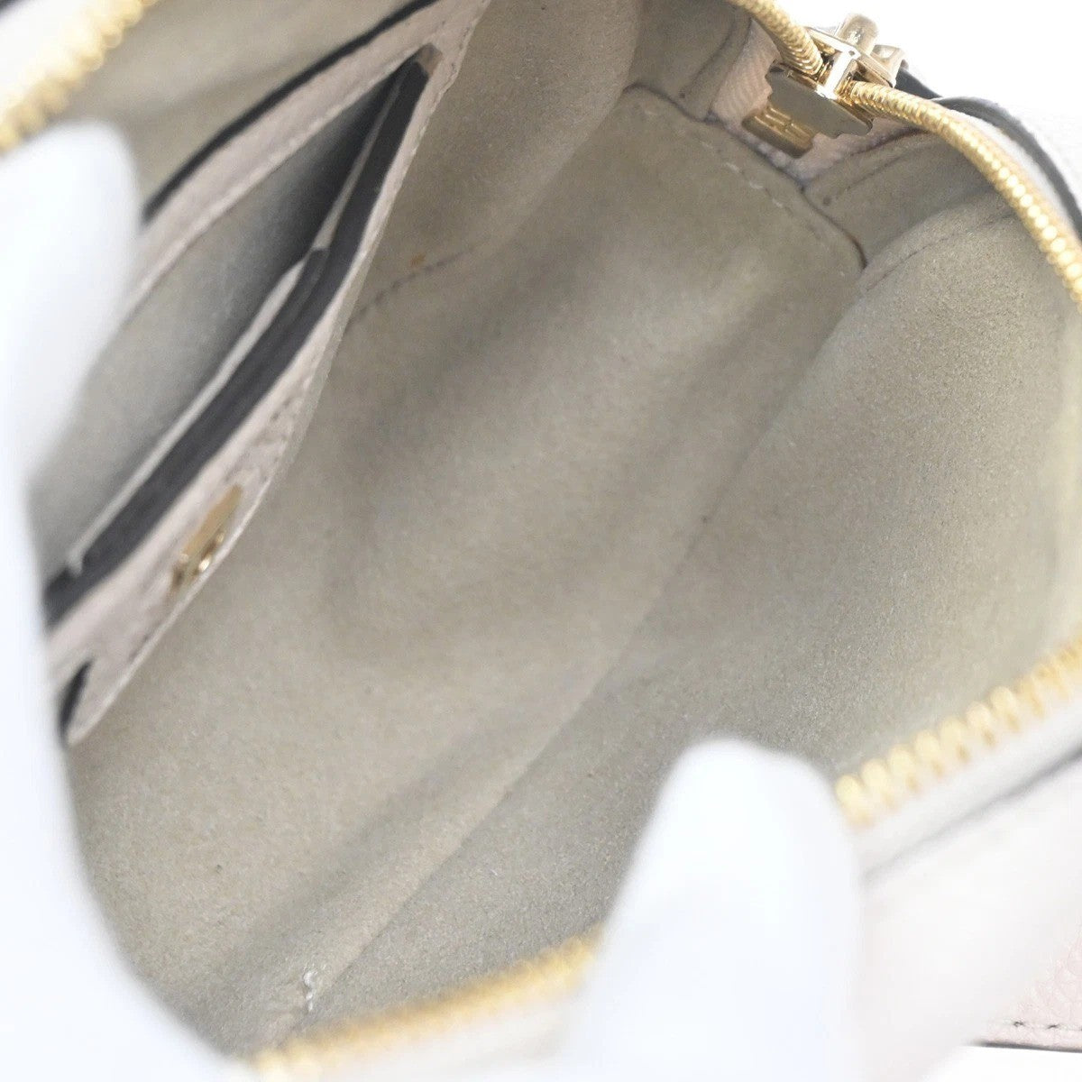 Salvatore Ferragamo City Camera Leather, White, Leather, Handbag