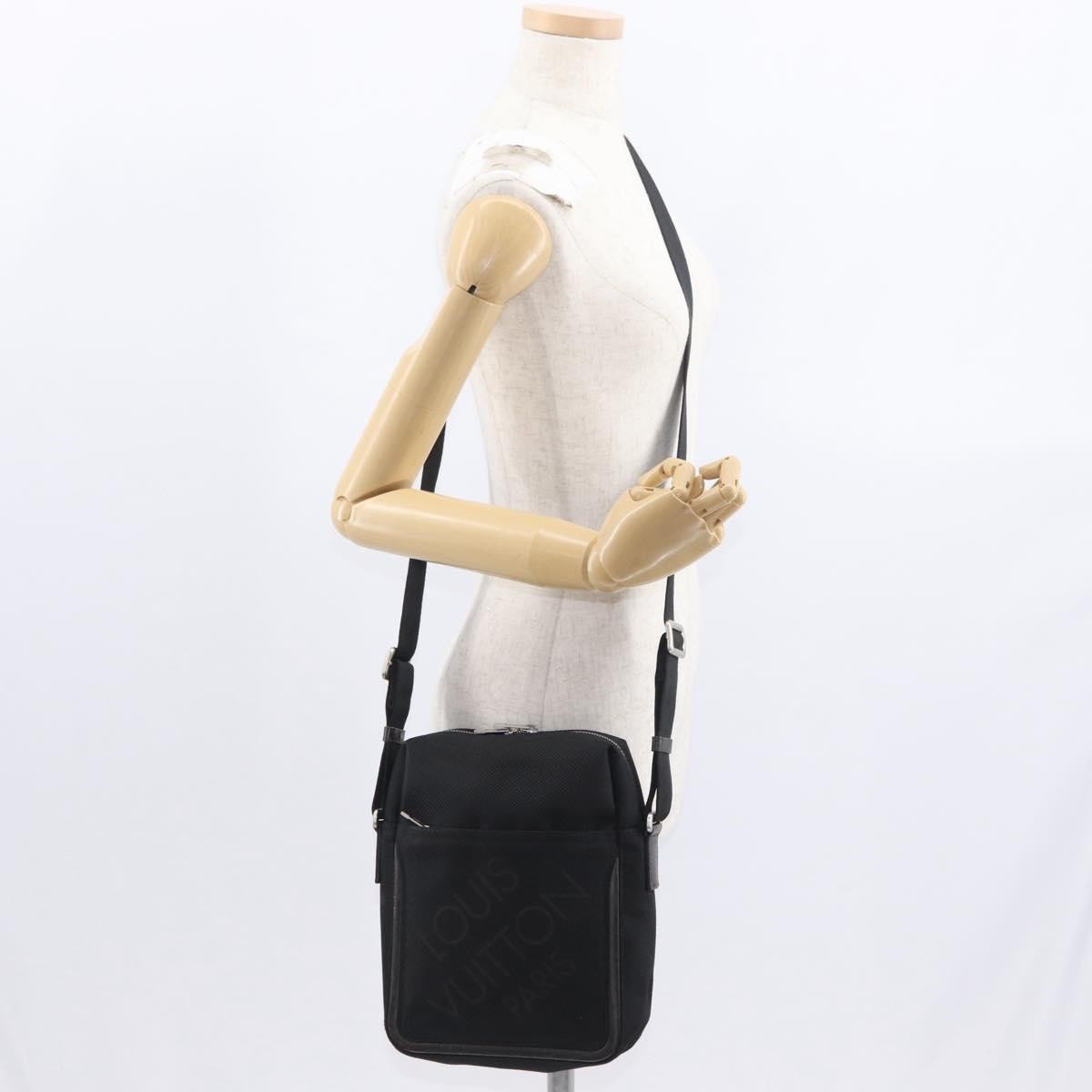 Louis Vuitton Citadin Messenger Damier Geant Canvas, Black, Canvas, Handbag