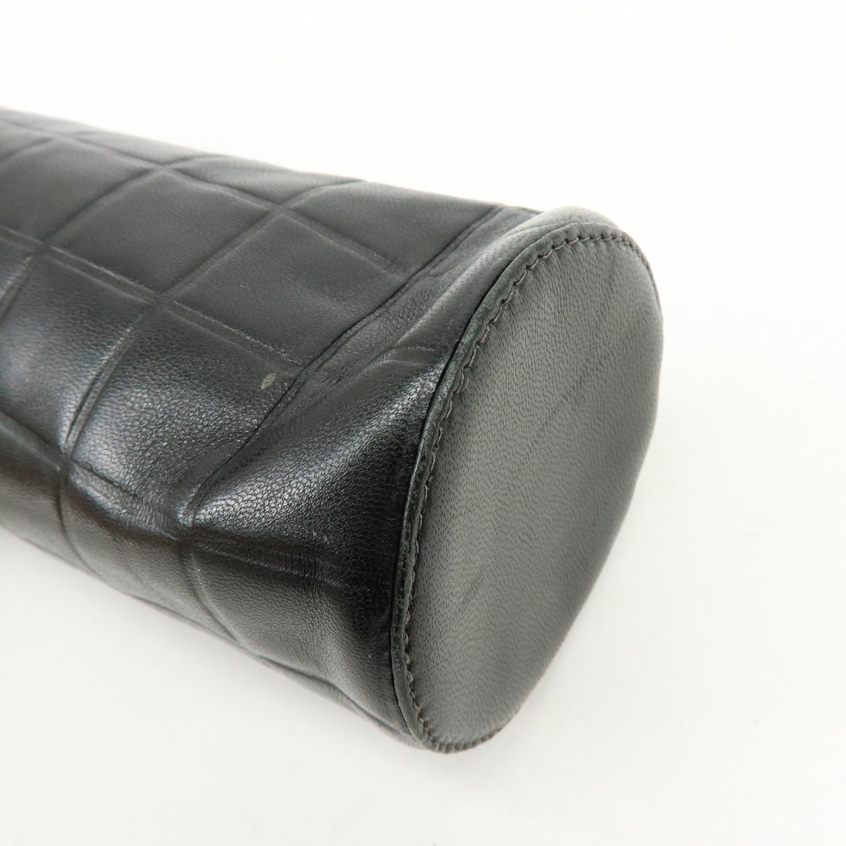 Chanel Chocolate Bar Cosmetic Quilted Lambskin, Black, Leather, Toiletry Case