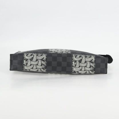 Louis Vuitton Pochette voyage, Grey, Canvas, clutch