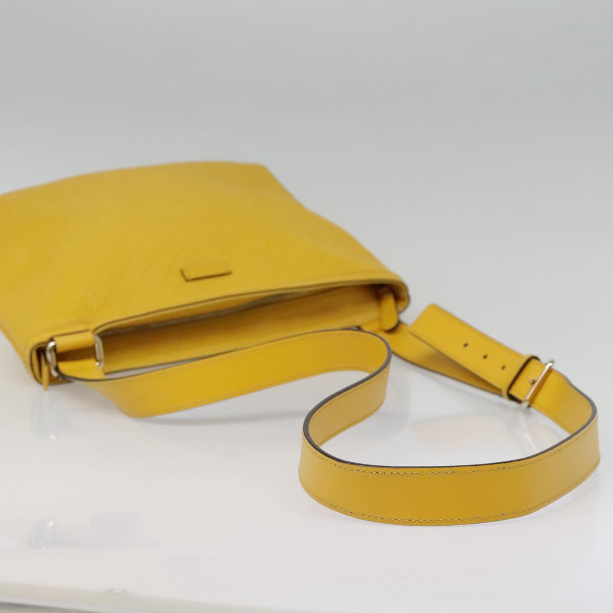 Gucci Diamantissima, Yellow, Leather, shoulder