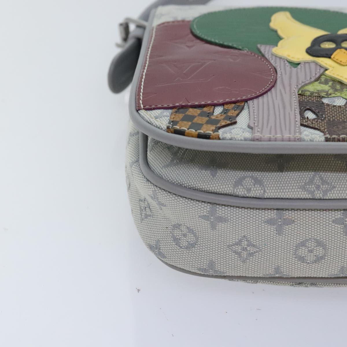 Louis Vuitton Conte De Fées, Grey, Canvas, shoulder