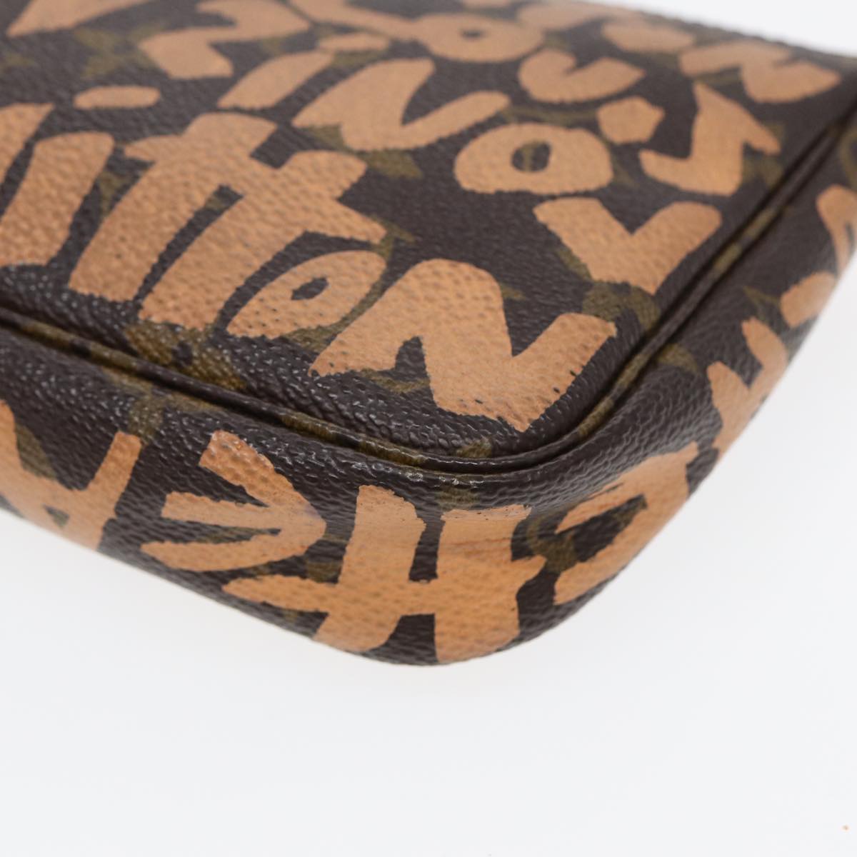 Louis Vuitton Pochette Accessoire, Brown, Canvas, clutch