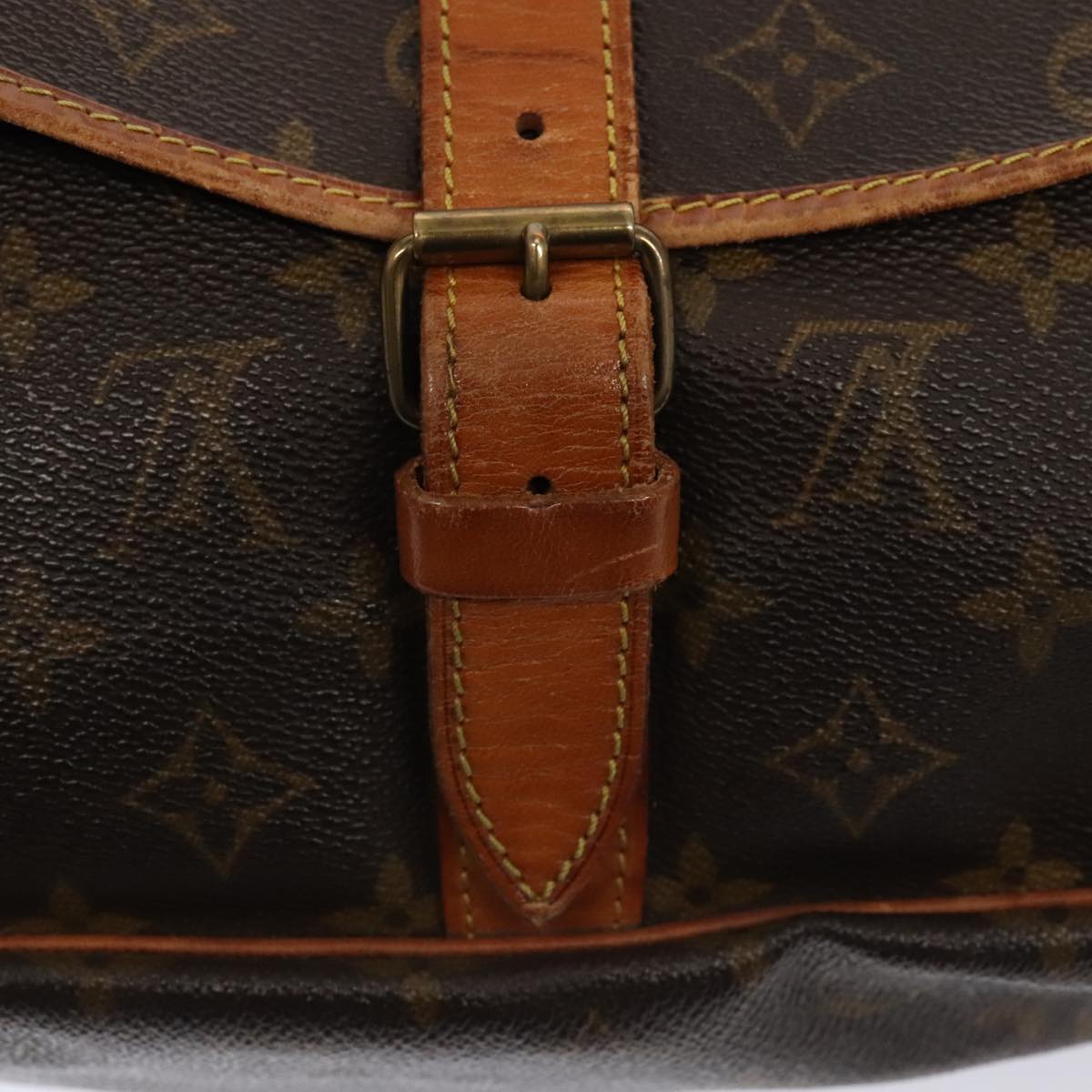 Louis Vuitton Saumur 35, Brown, Canvas, shoulder