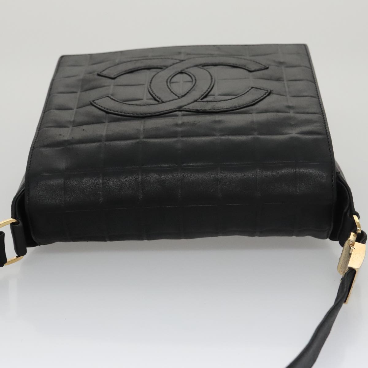 Chanel Chocolate bar, Black, Calfskin, shoulder