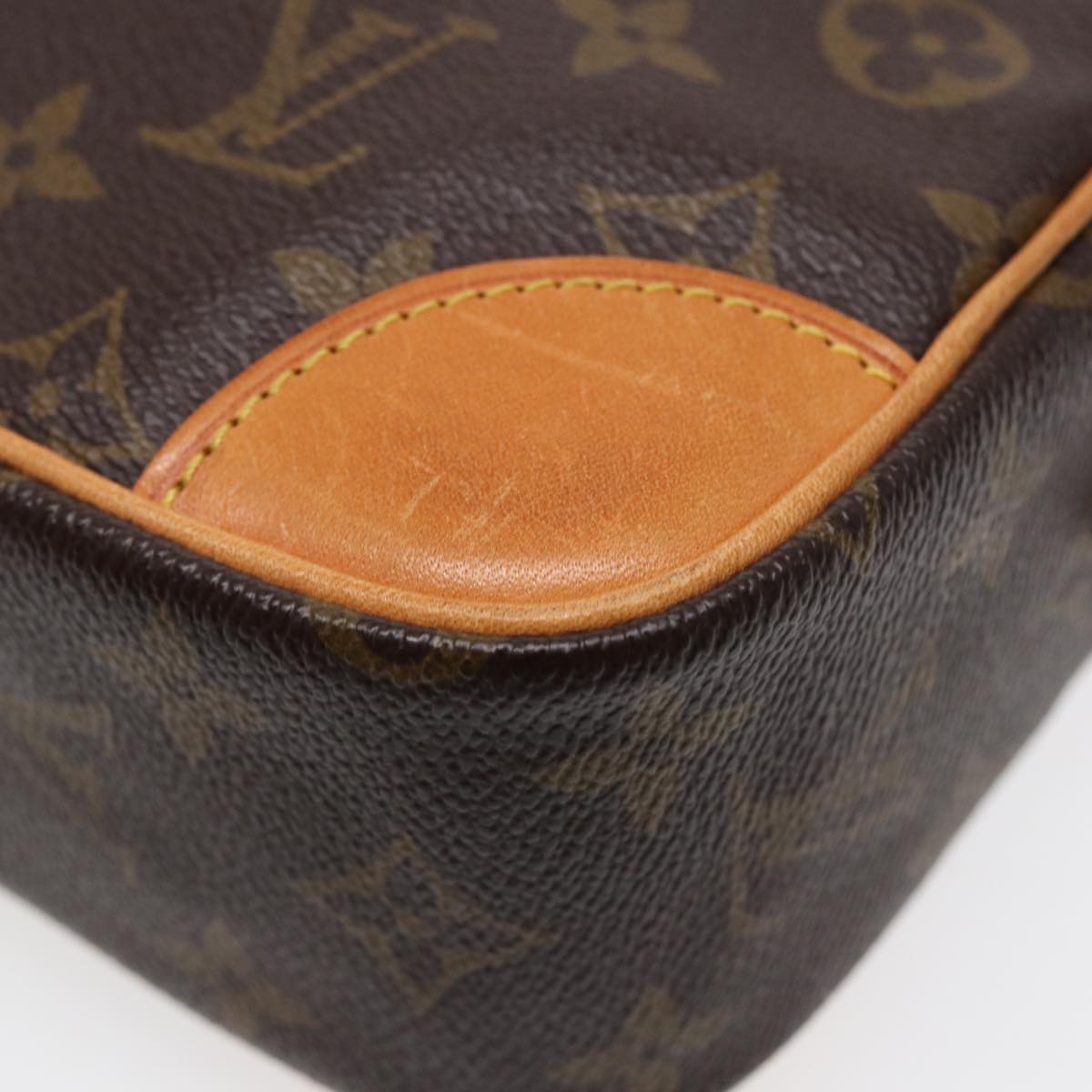 Louis Vuitton Compiegne 28, Brown, Canvas, clutch