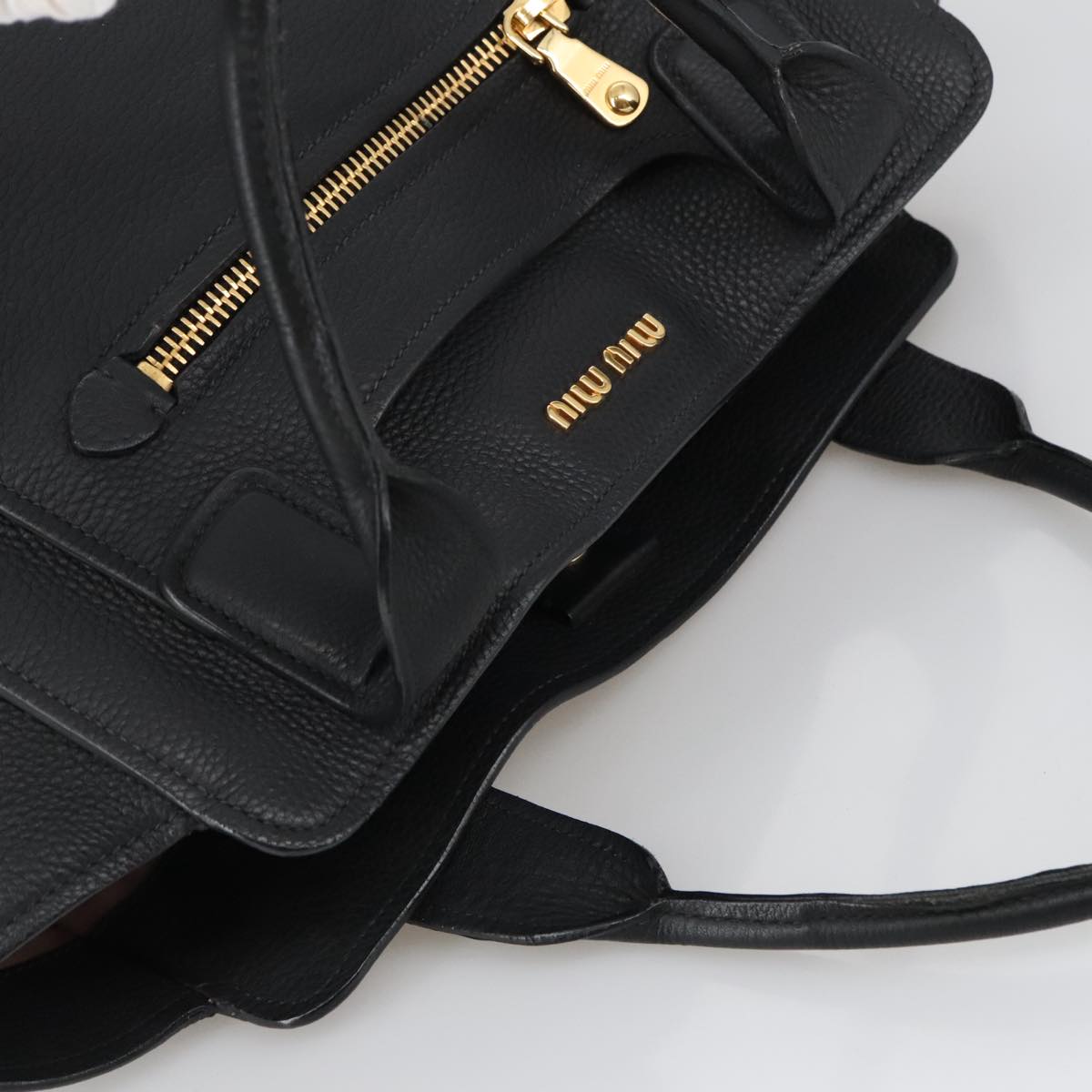 Miu Miu Vitello, Black, Leather, handbag