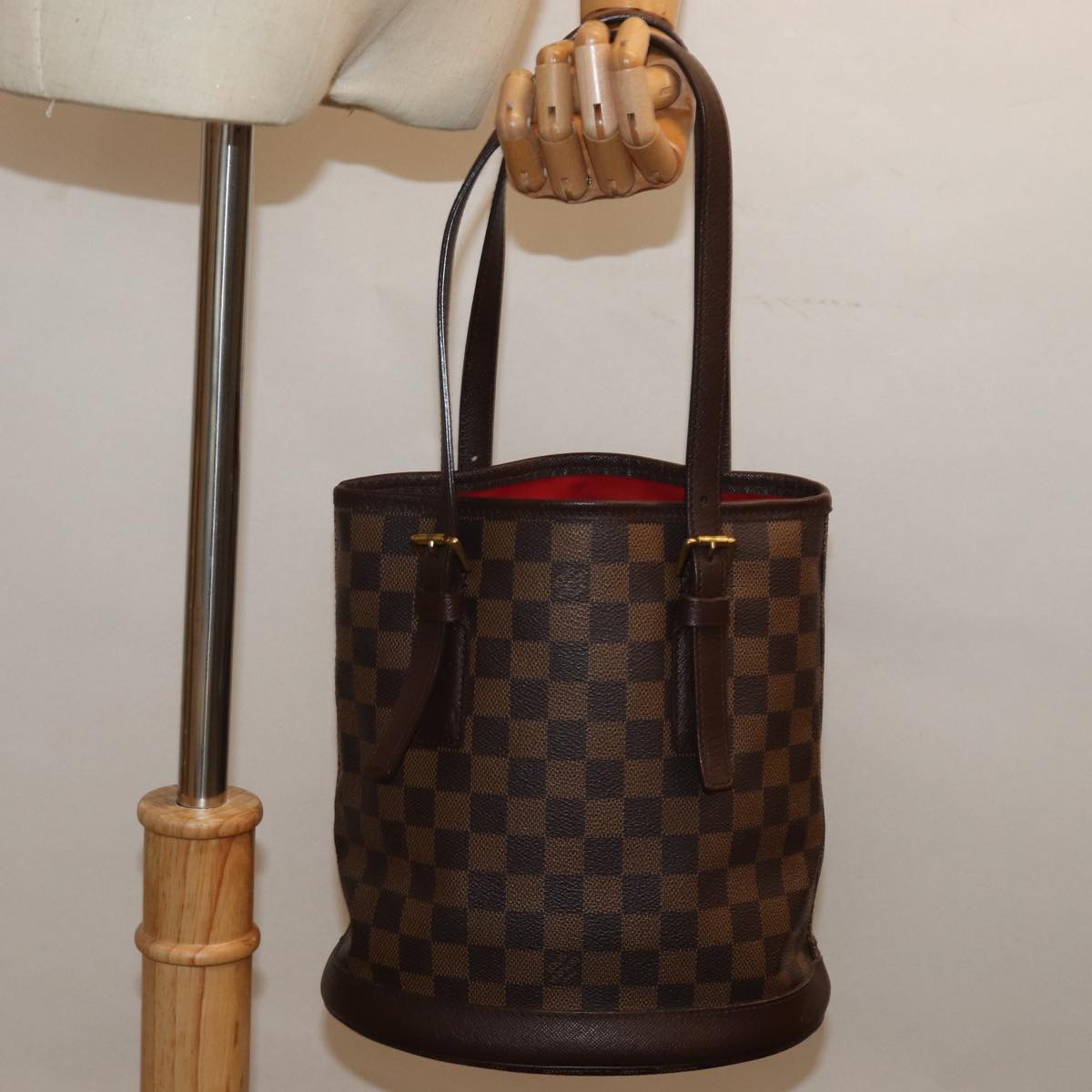 Louis Vuitton Marais, Brown, Canvas, shoulder