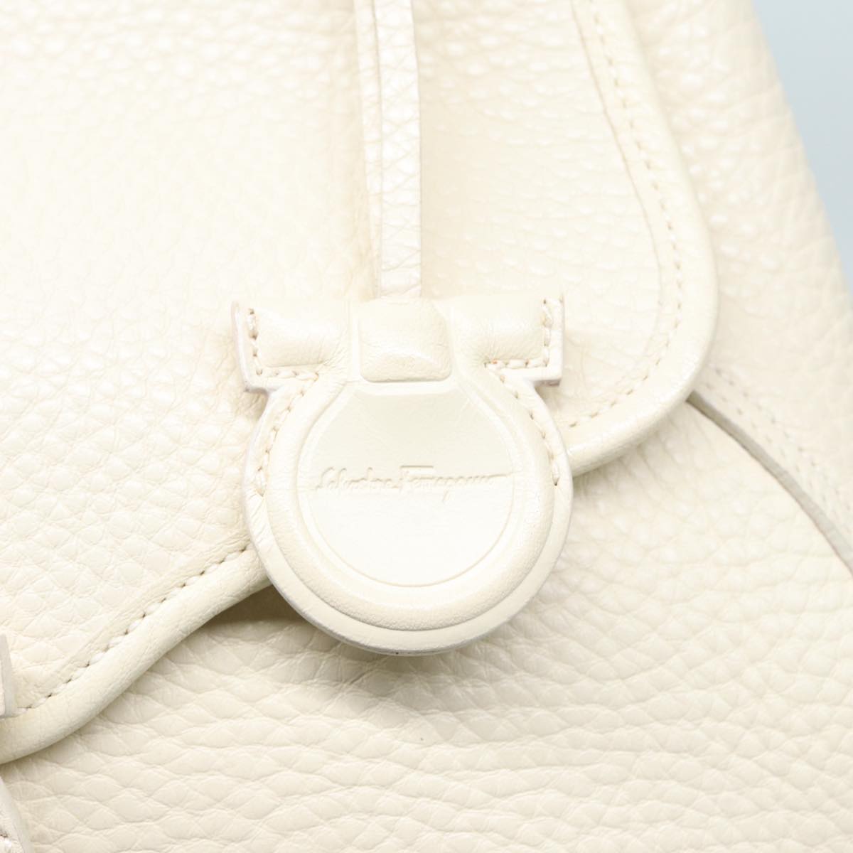 Salvatore Ferragamo Gancini, White, Leather, shoulder