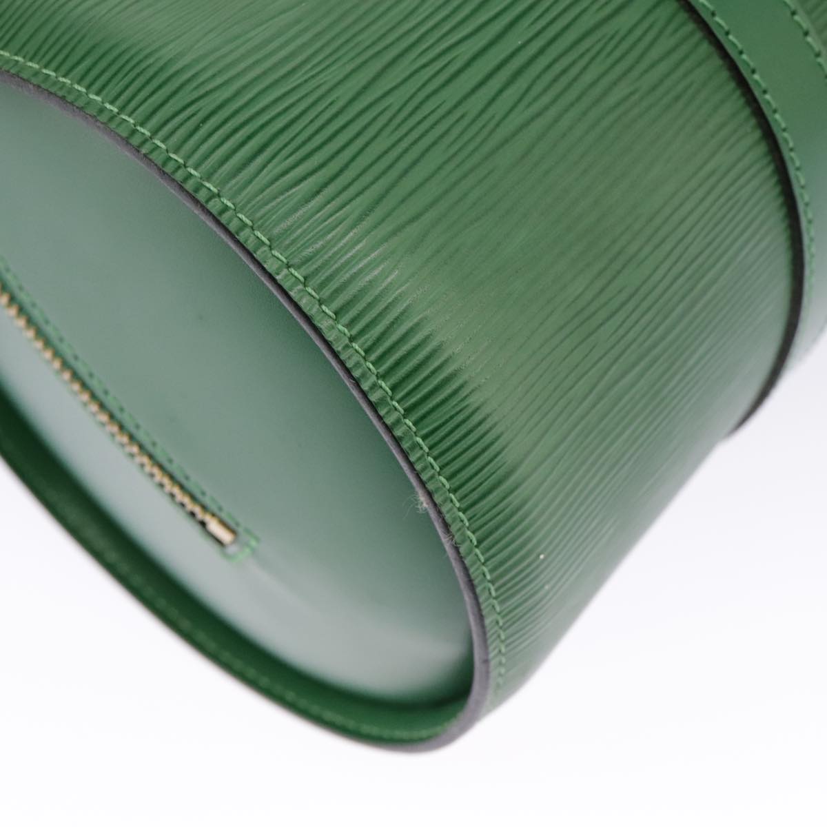 Louis Vuitton Soufflot, Green, Leather, handbag