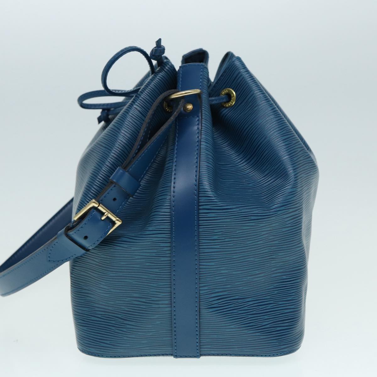 Louis Vuitton Noe, Blue, Leather, shoulder